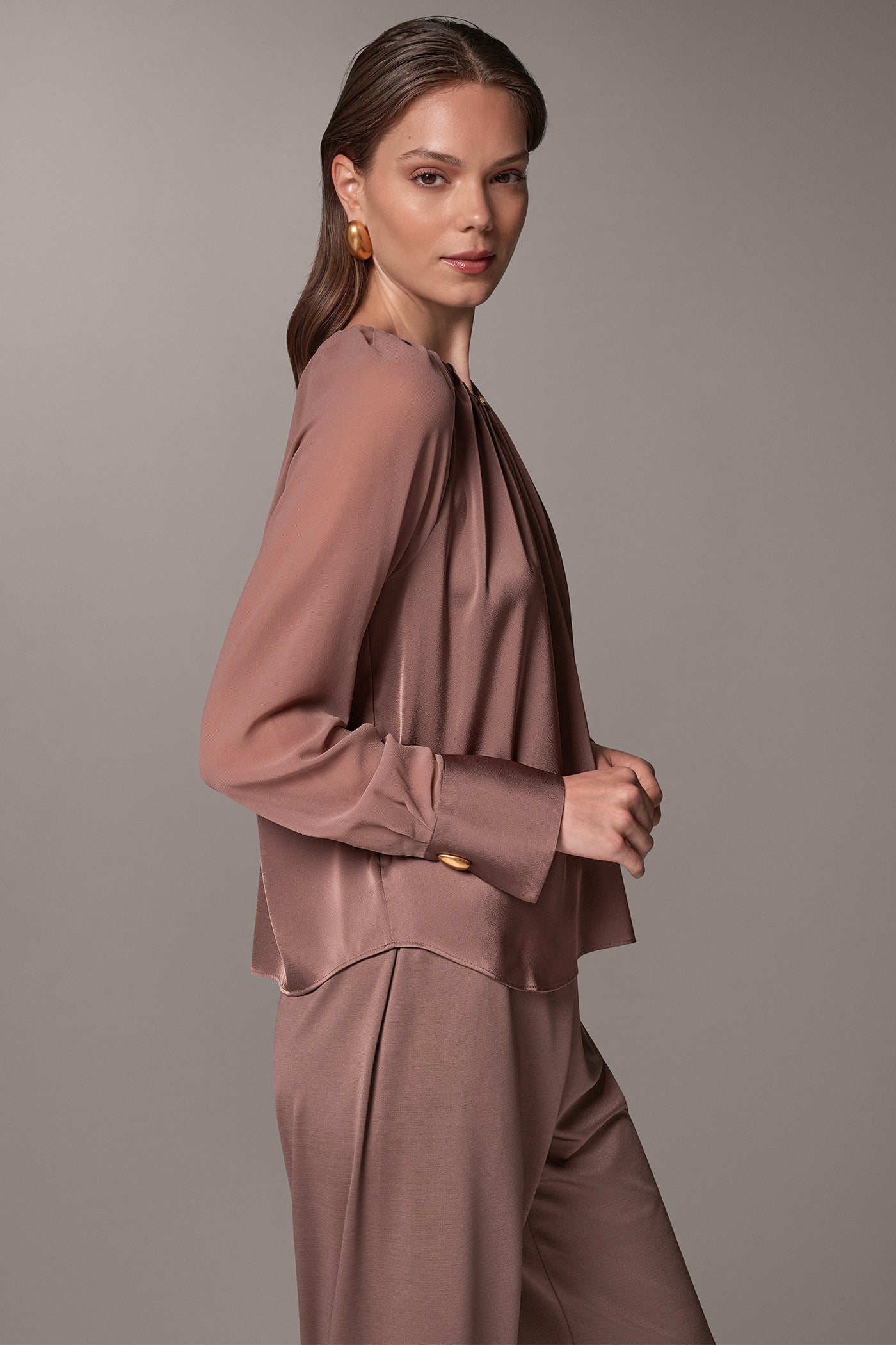 CHIFFON SLEEVE SATIN KEYHOLE BLOUSE VIEW 4