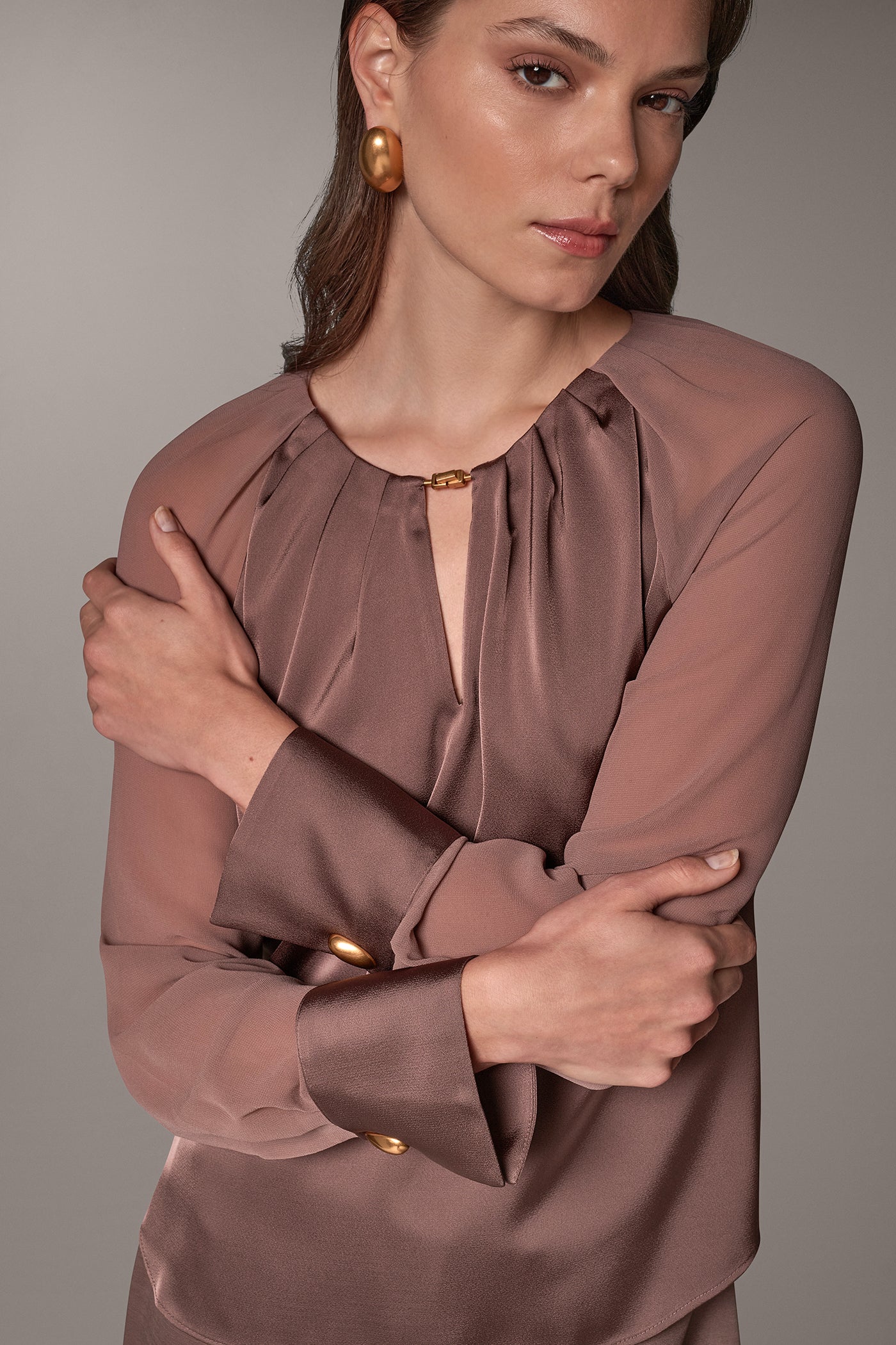 CHIFFON SLEEVE SATIN KEYHOLE BLOUSE VIEW 2