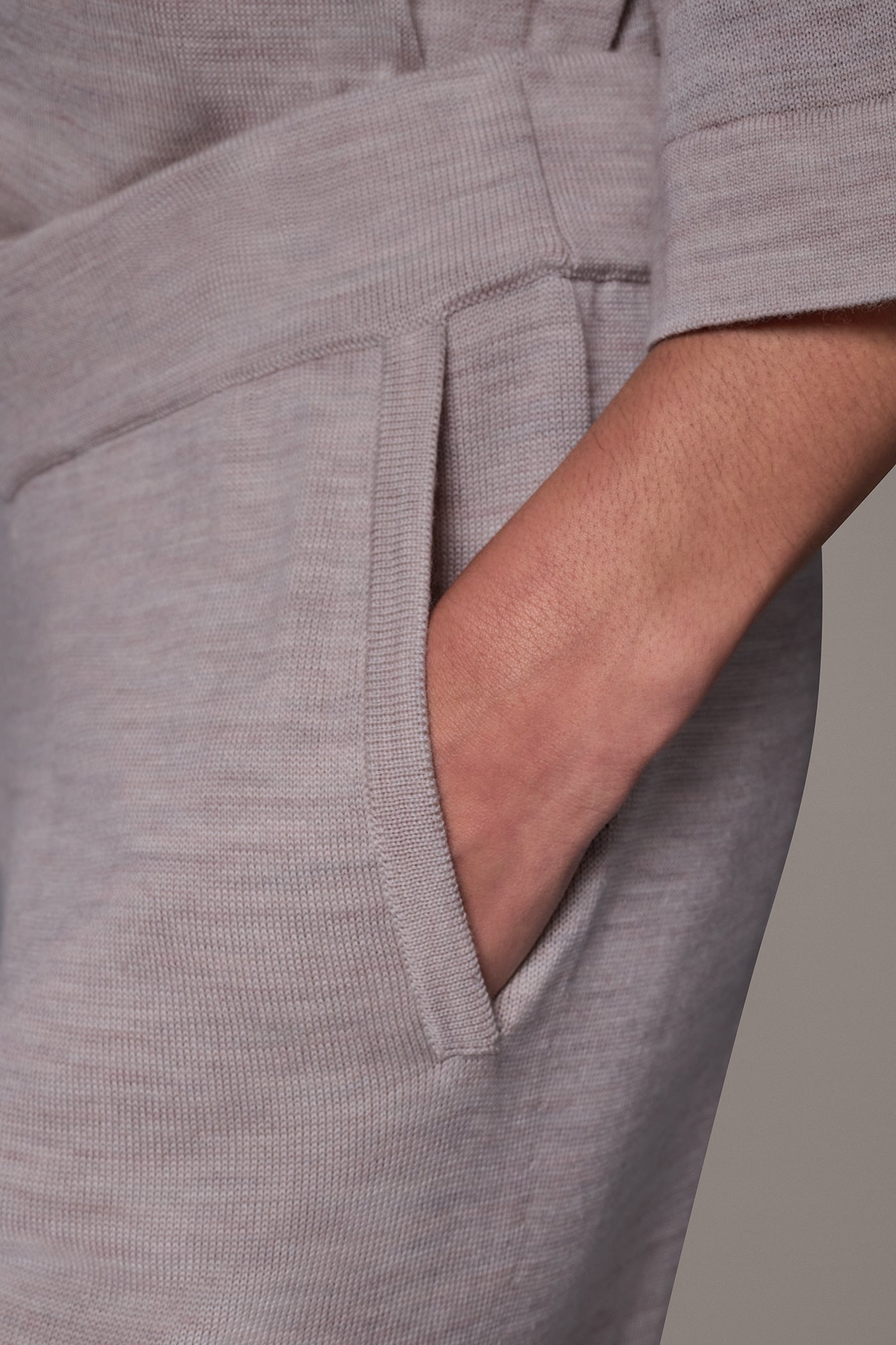 WOOL WIDE-LEG SWEATER PANT VIEW 5