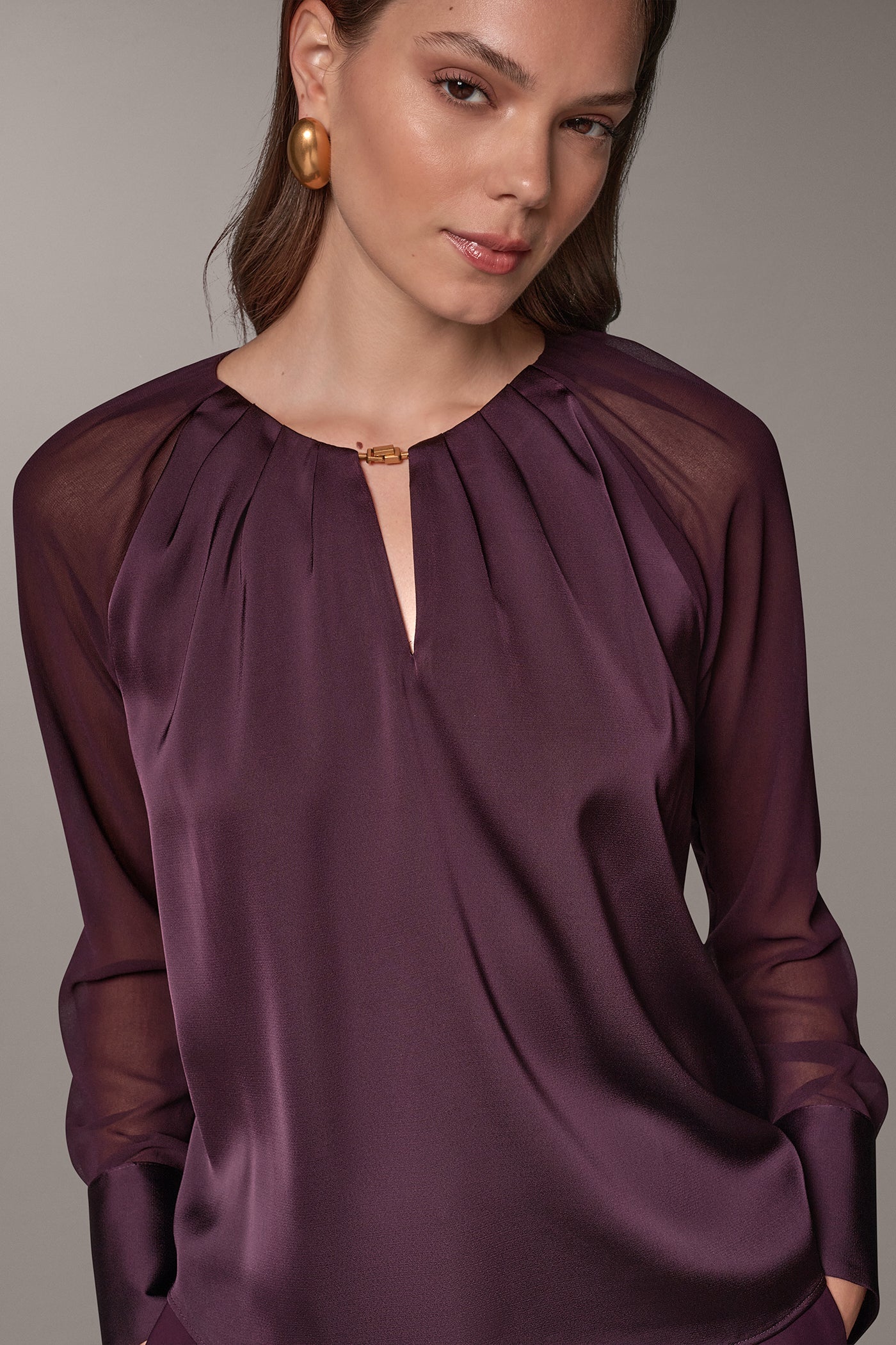 CHIFFON SLEEVE SATIN KEYHOLE BLOUSE VIEW 4
