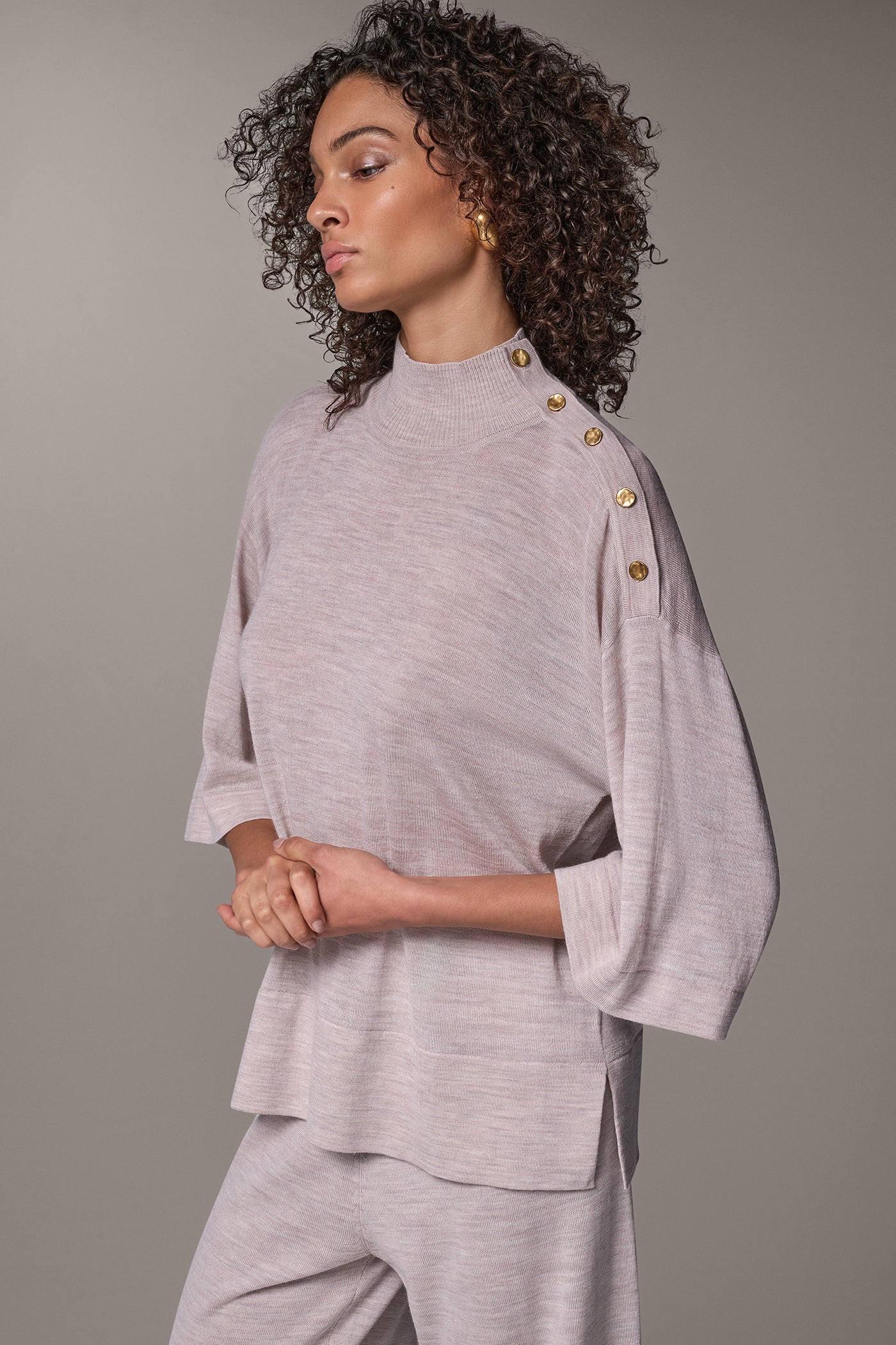 MERINO WOOL BUTTON SHOULDER TURTLENECK VIEW 2