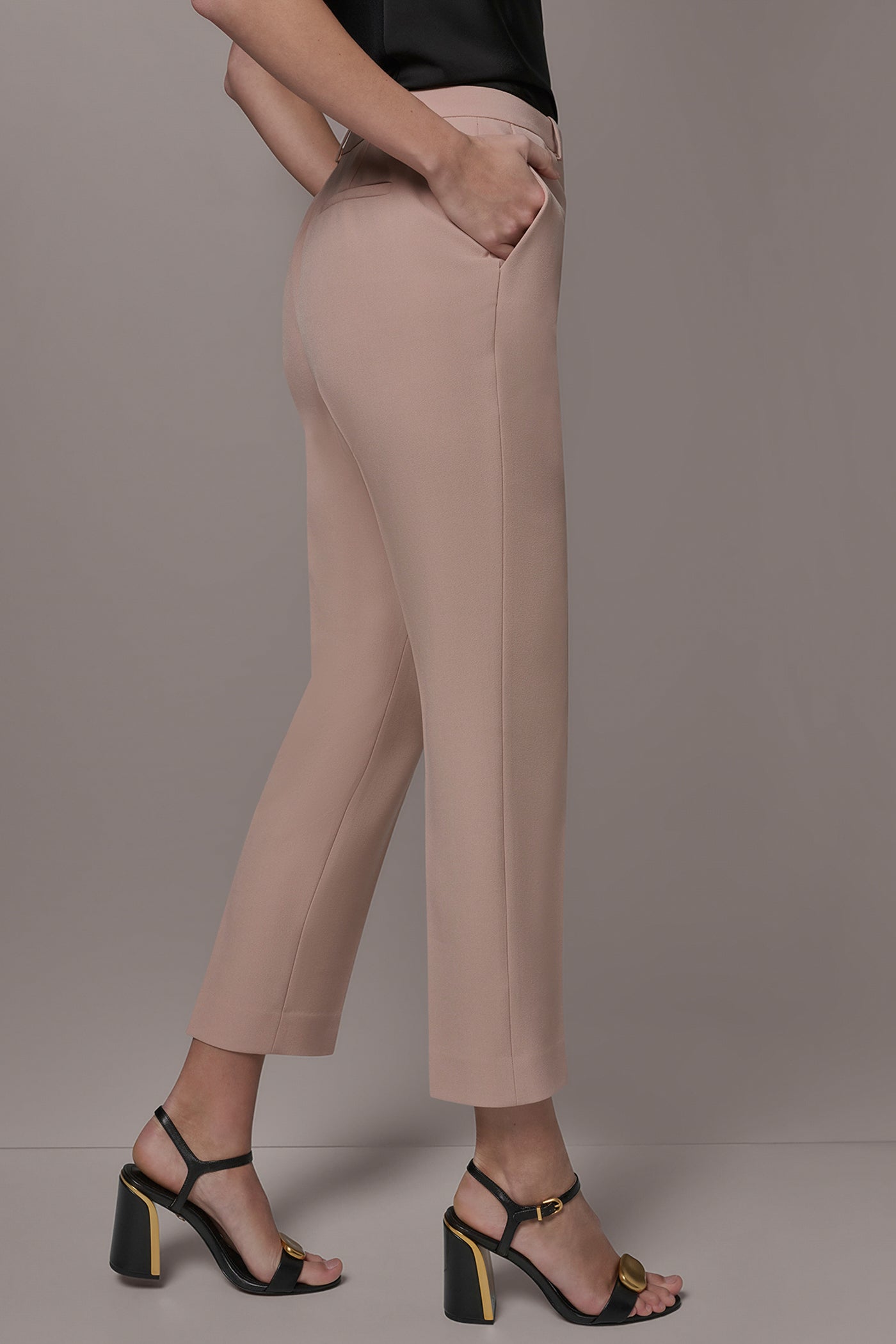 HIGH-RISE STRAIGHT ANKLE PANT VIEW 3 | Pants