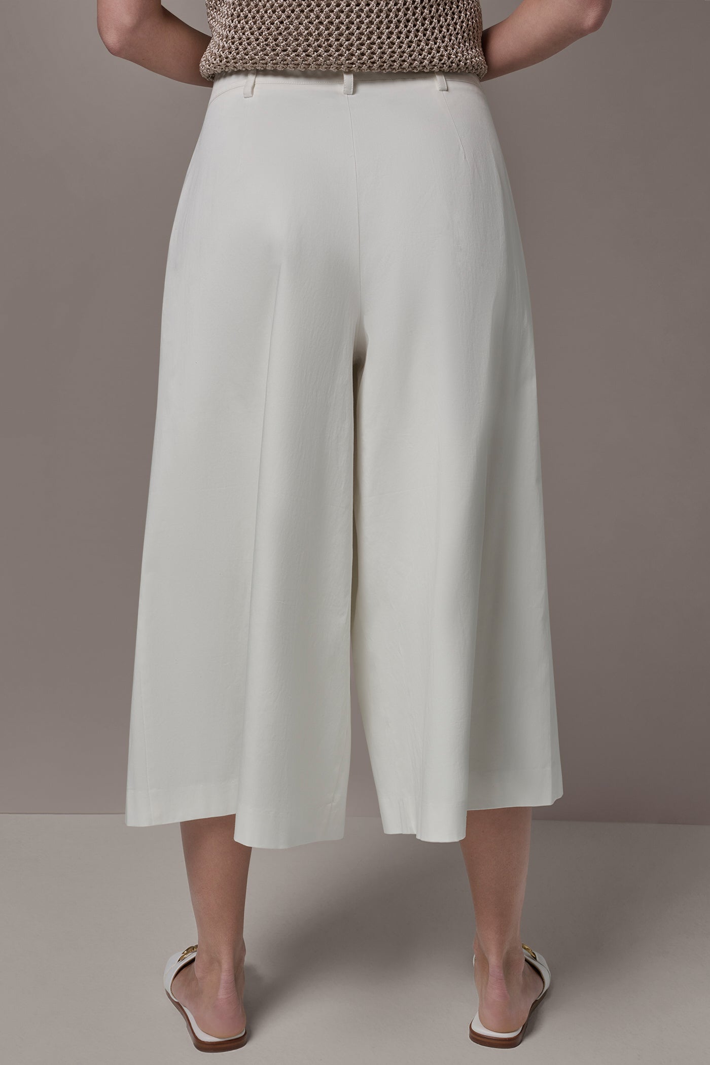 EXTRA HIGH-RISE COTTON-SATEEN PLEATED WIDE-LEG PANT VIEW 2