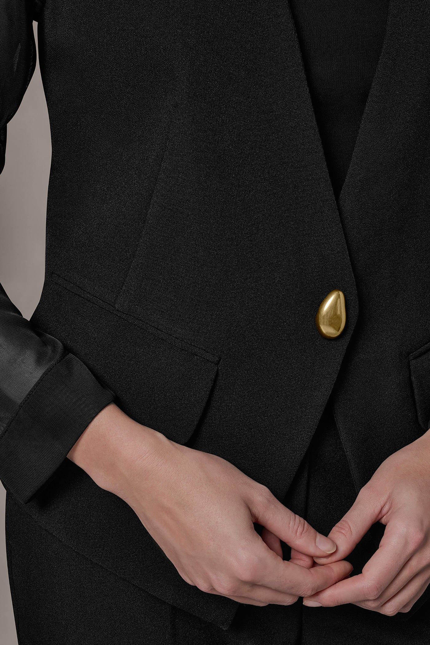 CHIFFON PANELED ONE BUTTON JACKET VIEW 5 | New clothing