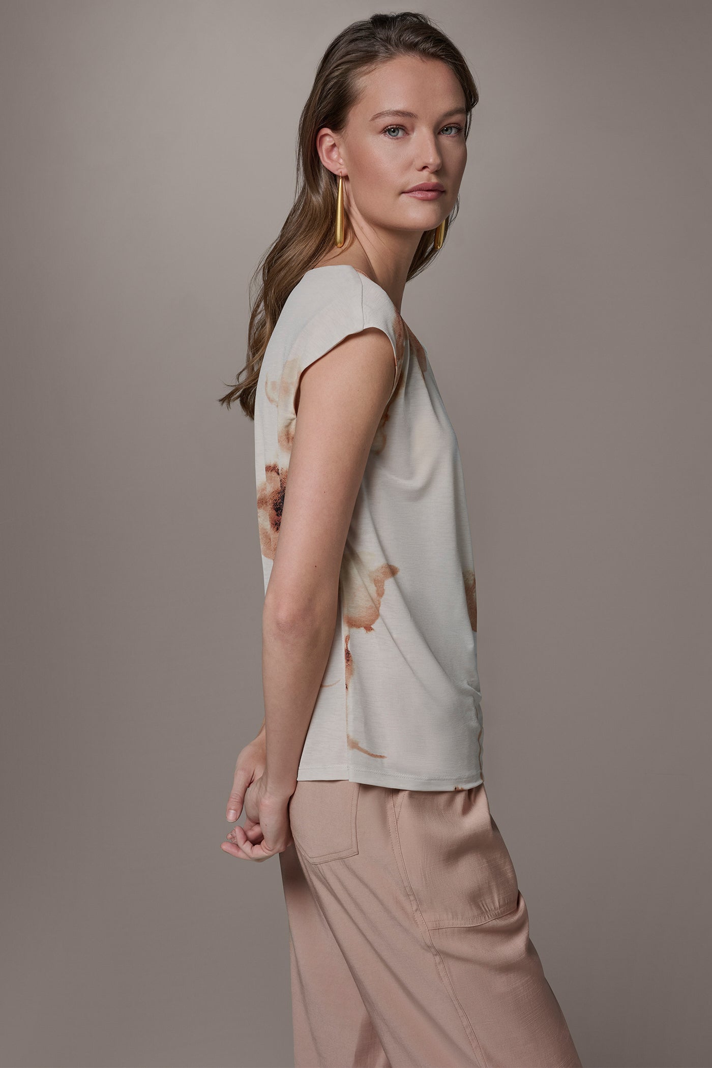 FLORAL ASYMMETRIC BLOUSE VIEW 3 | New clothing