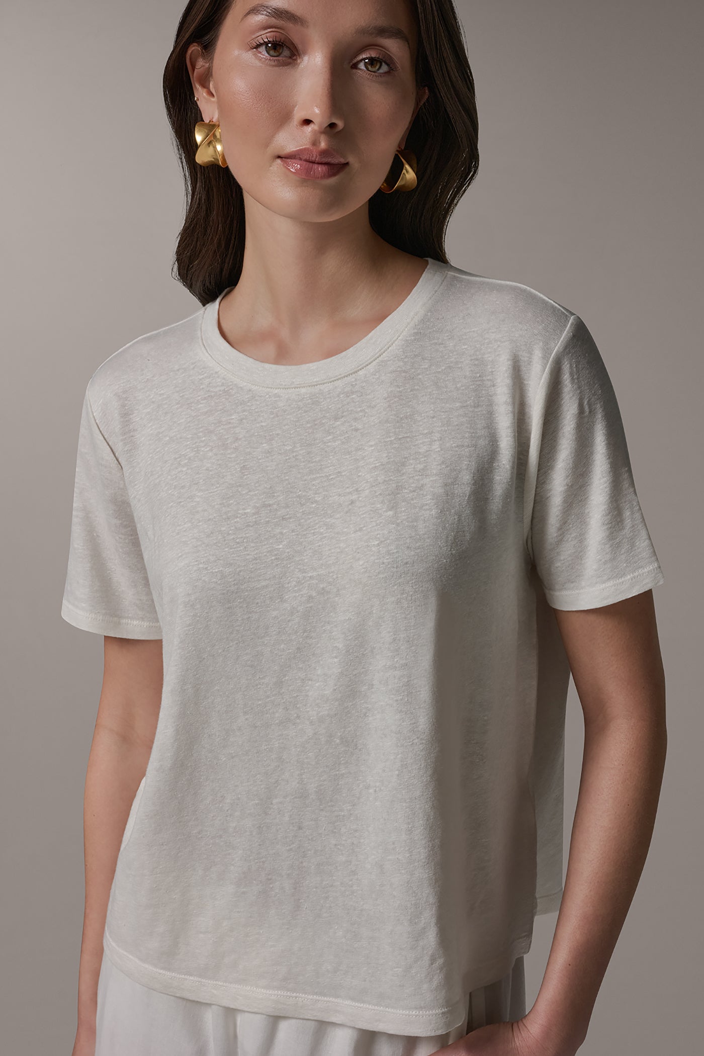 SHORT SLEEVE TEE VIEW 4 | Donna Karan Weekend Tops