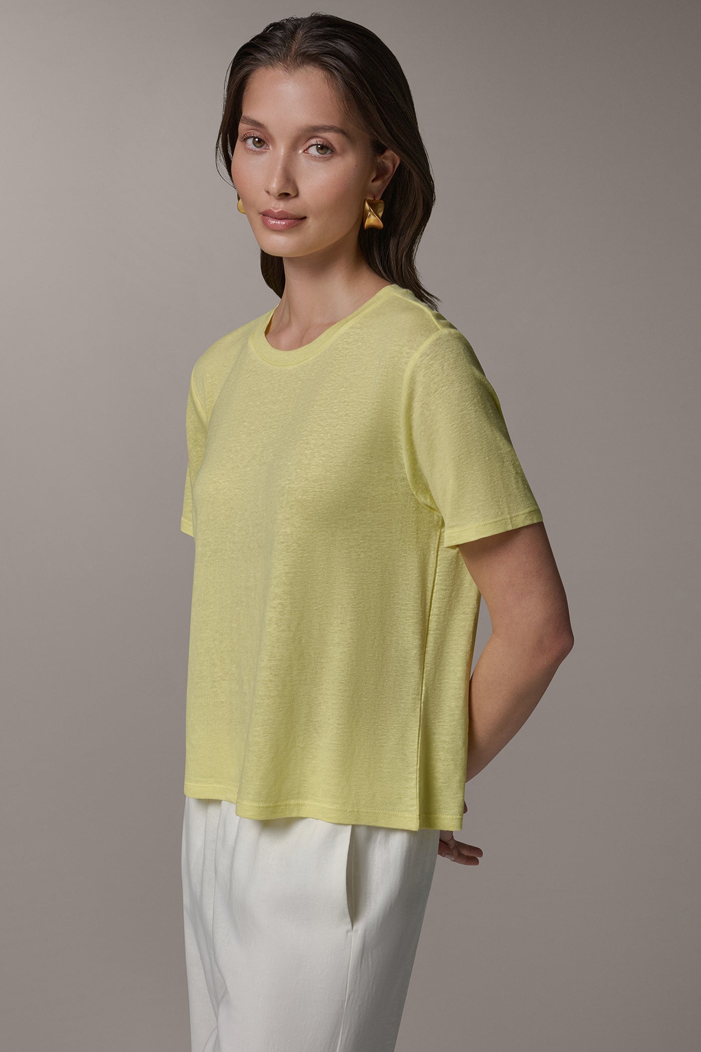 SHORT SLEEVE TEE VIEW 3 | Casual Collection