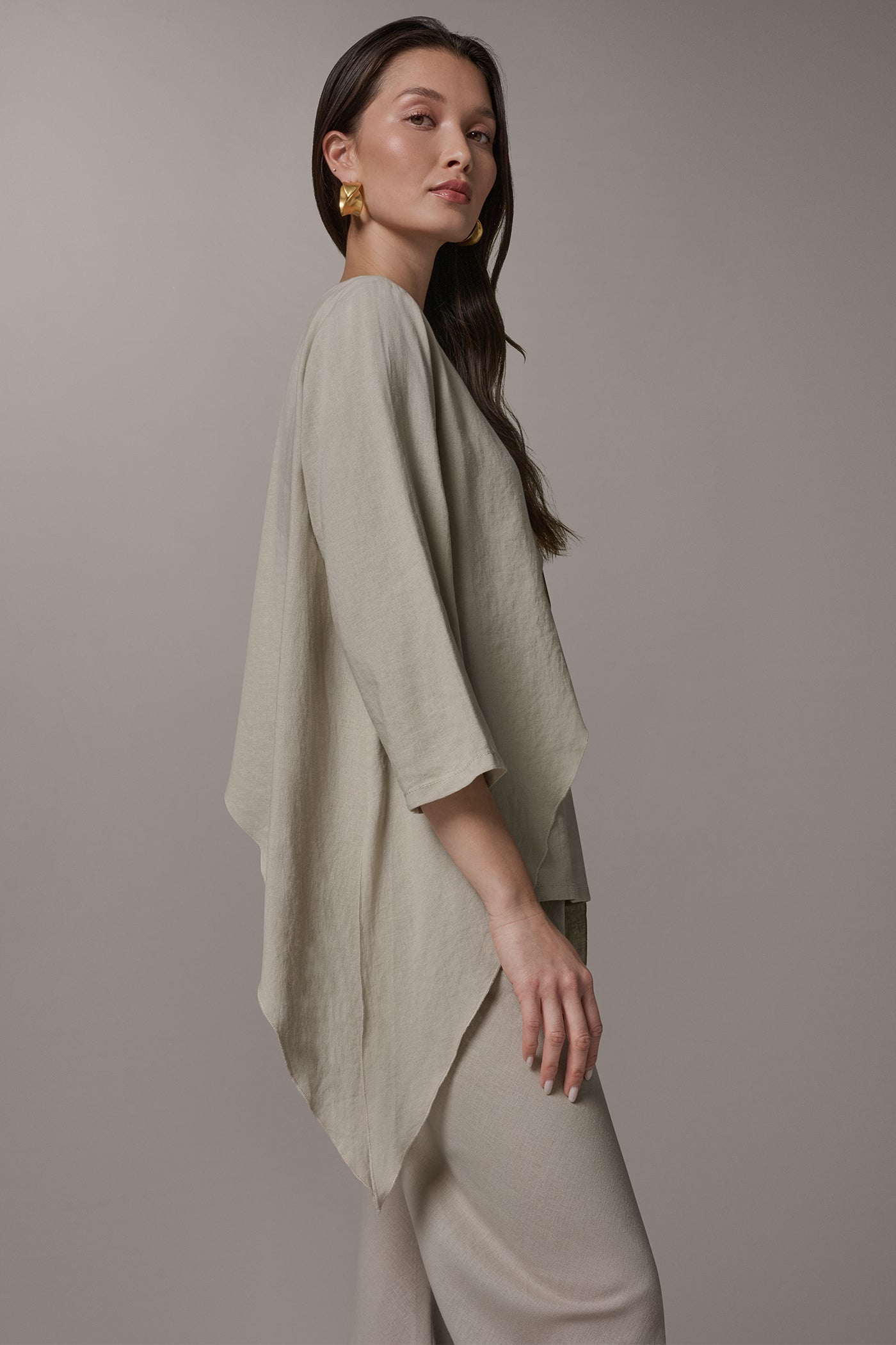 3/4 SLEEVE OVERLAY BLOUSE VIEW 3