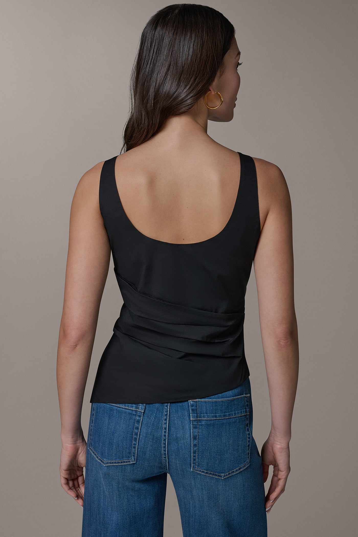 SLEEVELESS ASYMMETRIC BLOUSE (alternate view)