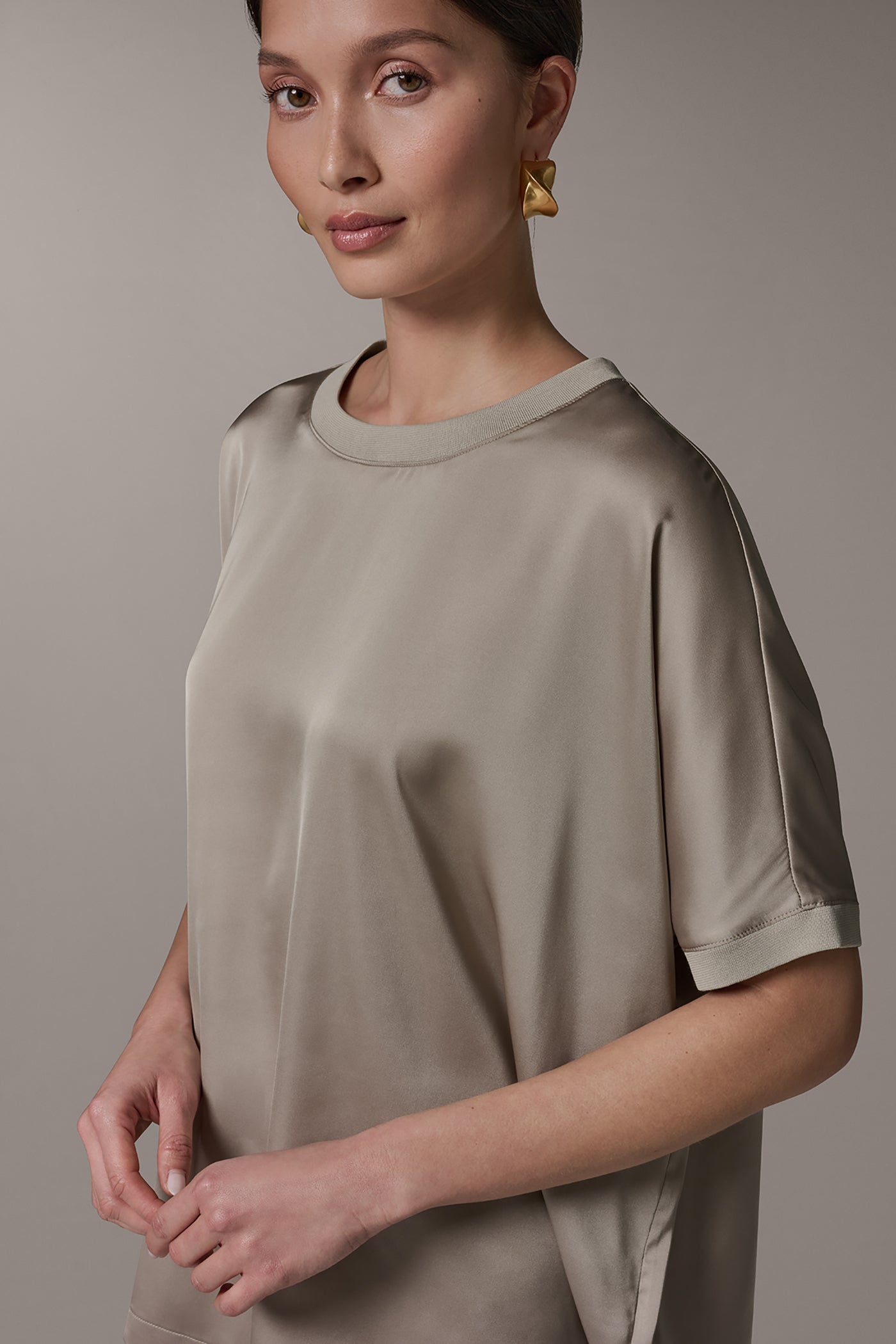 SHORT SLEEVE BOXY BLOUSE VIEW 4 | New clothing