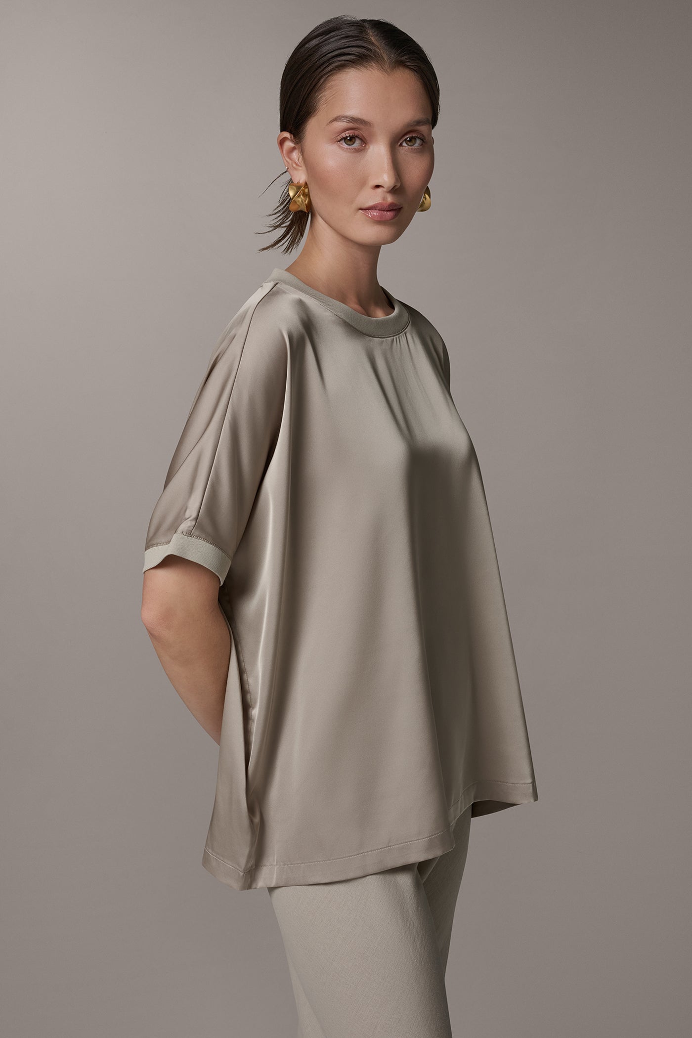 SHORT SLEEVE BOXY BLOUSE VIEW 3 | New clothing