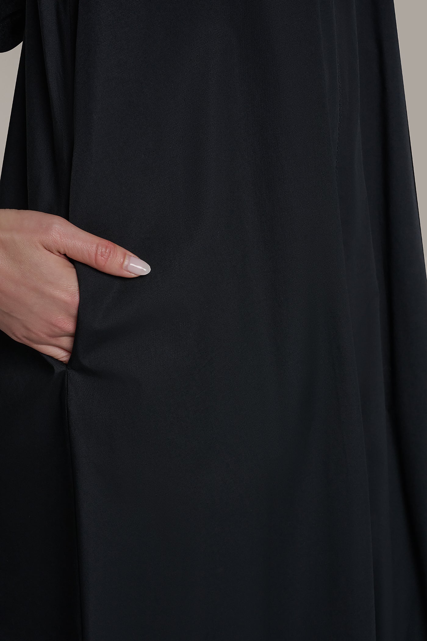 SLEEVELESS MAXI TRAPEZE DRESS VIEW 7 | Casual Collection