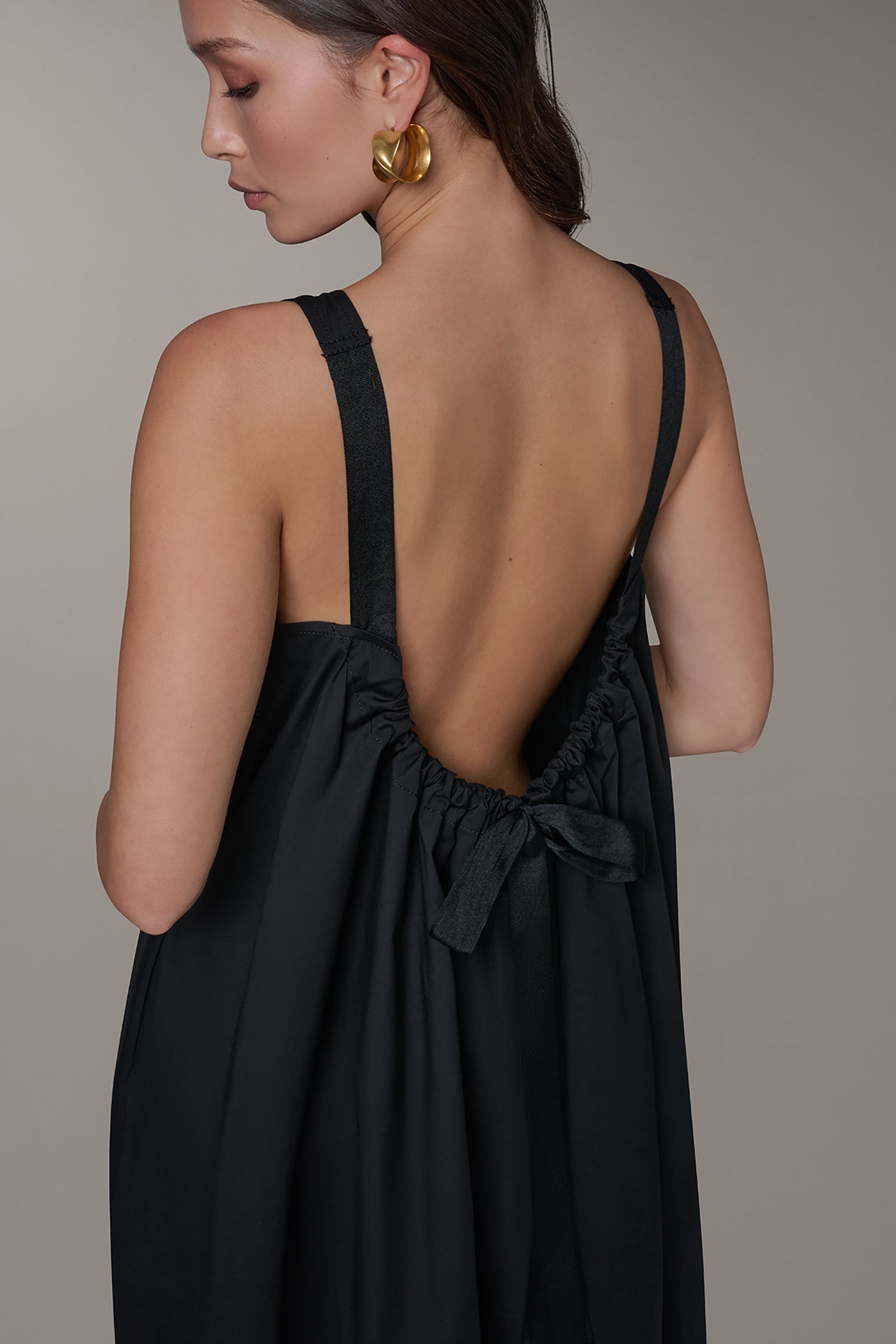 Donna Karan Women's Sleeveless Maxi Trapeze Dress in Black Donna Karan Women's Sleeveless Maxi Trapeze Dress in Black