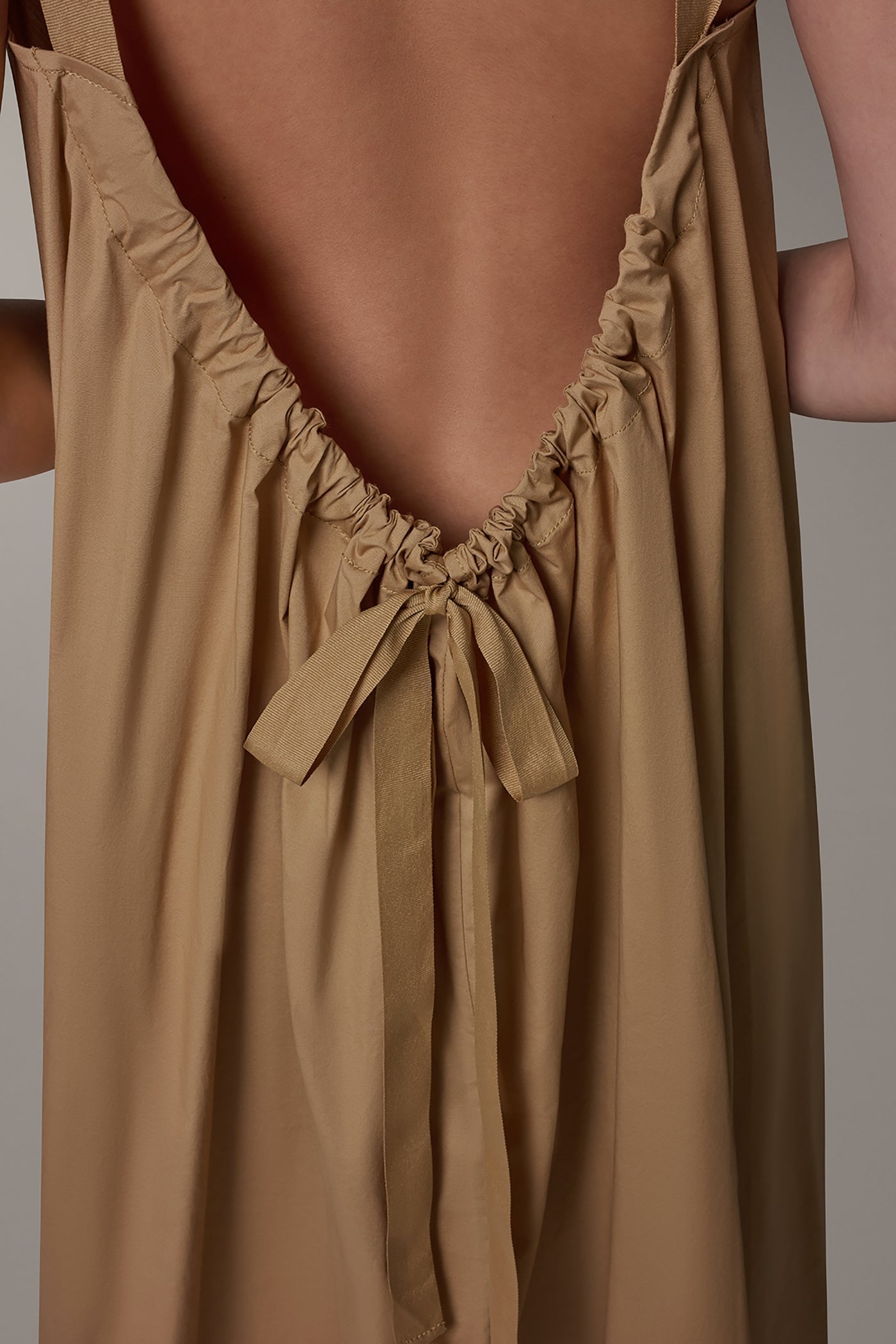 SLEEVELESS MAXI TRAPEZE DRESS VIEW 6 | Summer Collection