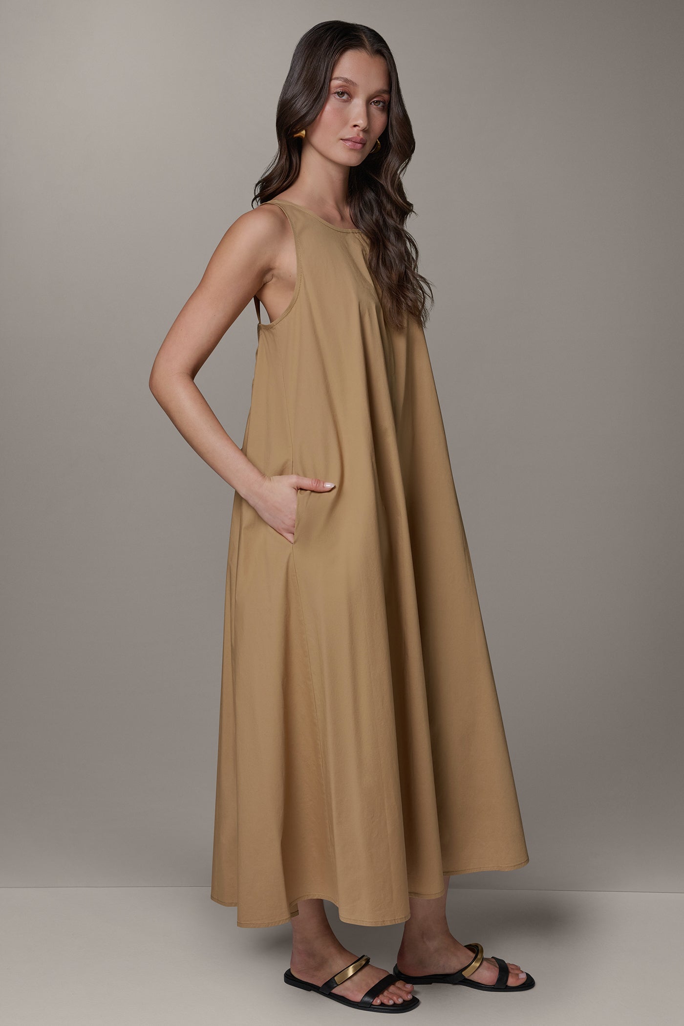 SLEEVELESS MAXI TRAPEZE DRESS VIEW 4 | Summer Collection