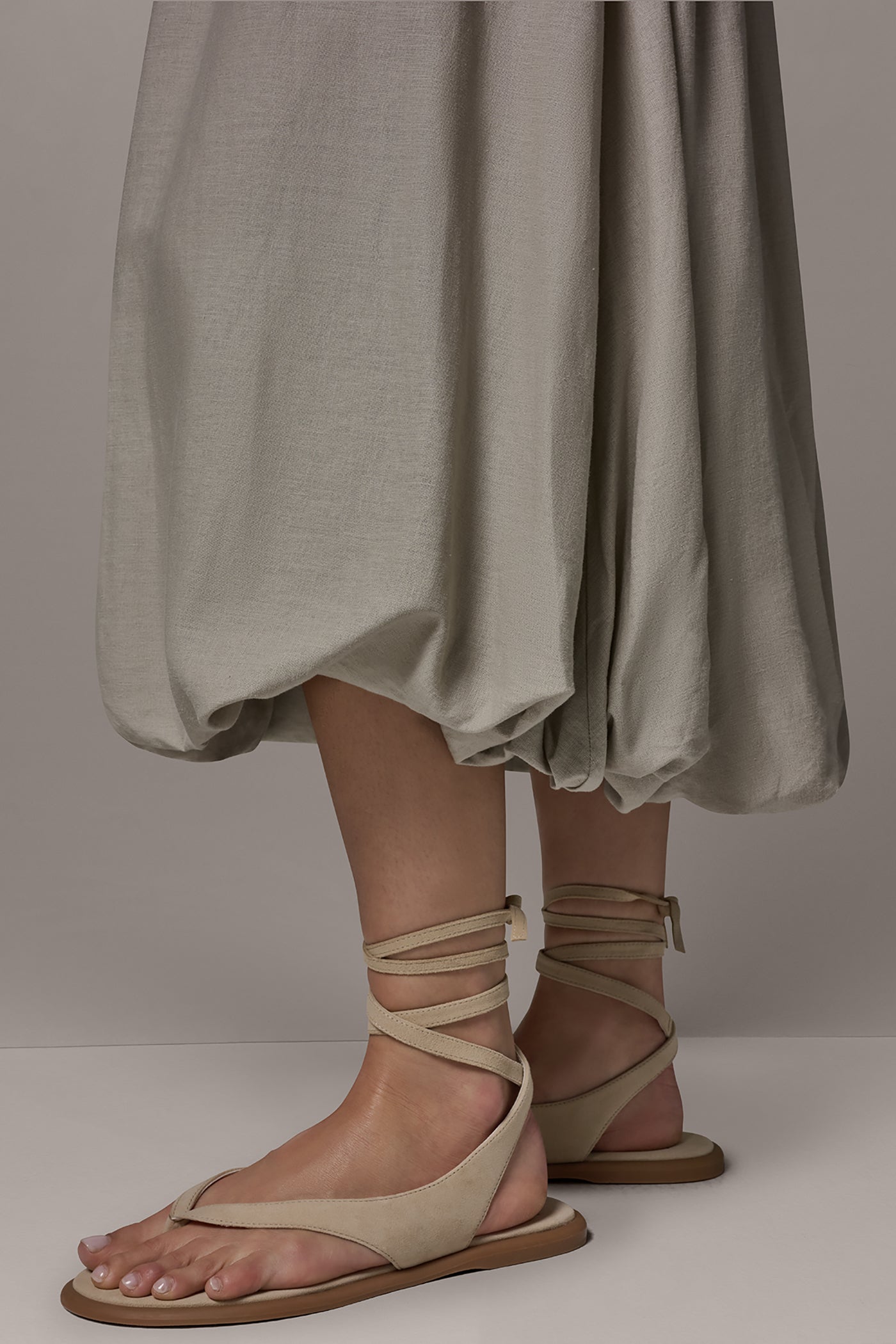 BUBBLE SKIRT VIEW 5 | Donna Karan Weekend Bottoms