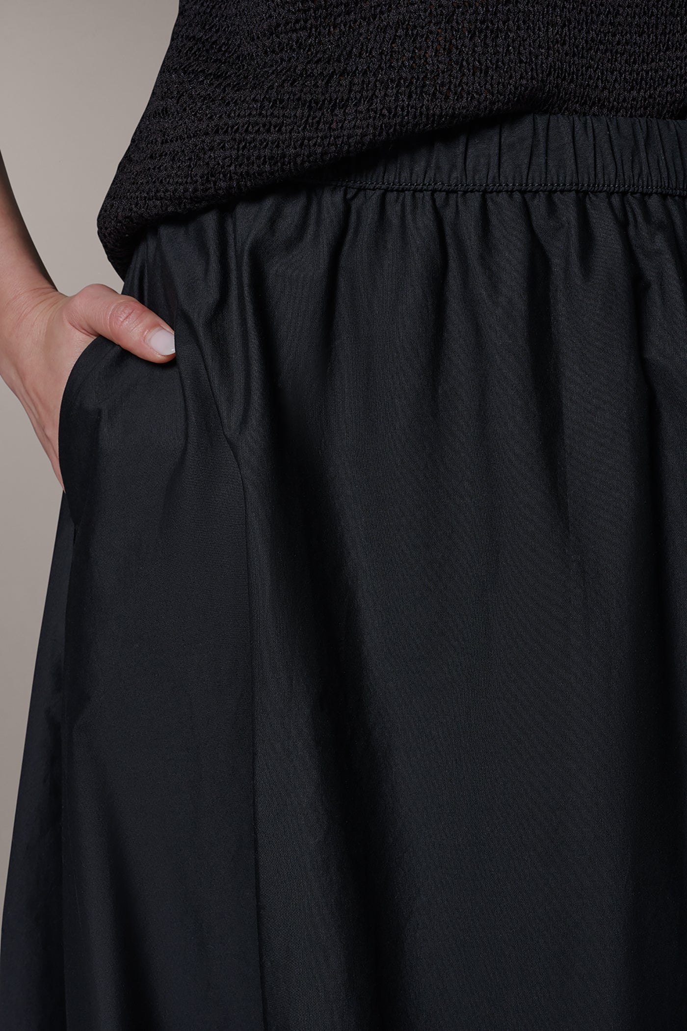 BUBBLE SKIRT VIEW 5 | Donna Karan Weekend