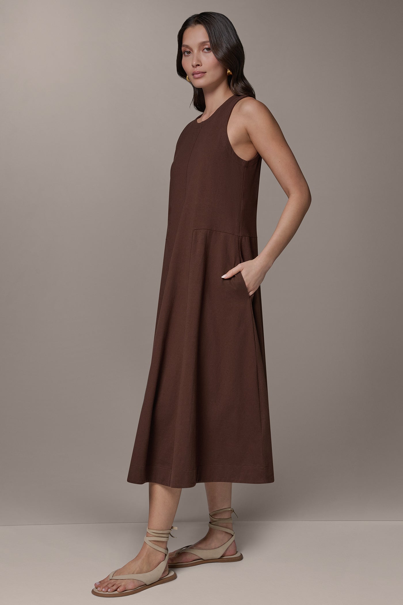 SLEEVELESS MIDI TRAPEZE DRESS (alternate view)