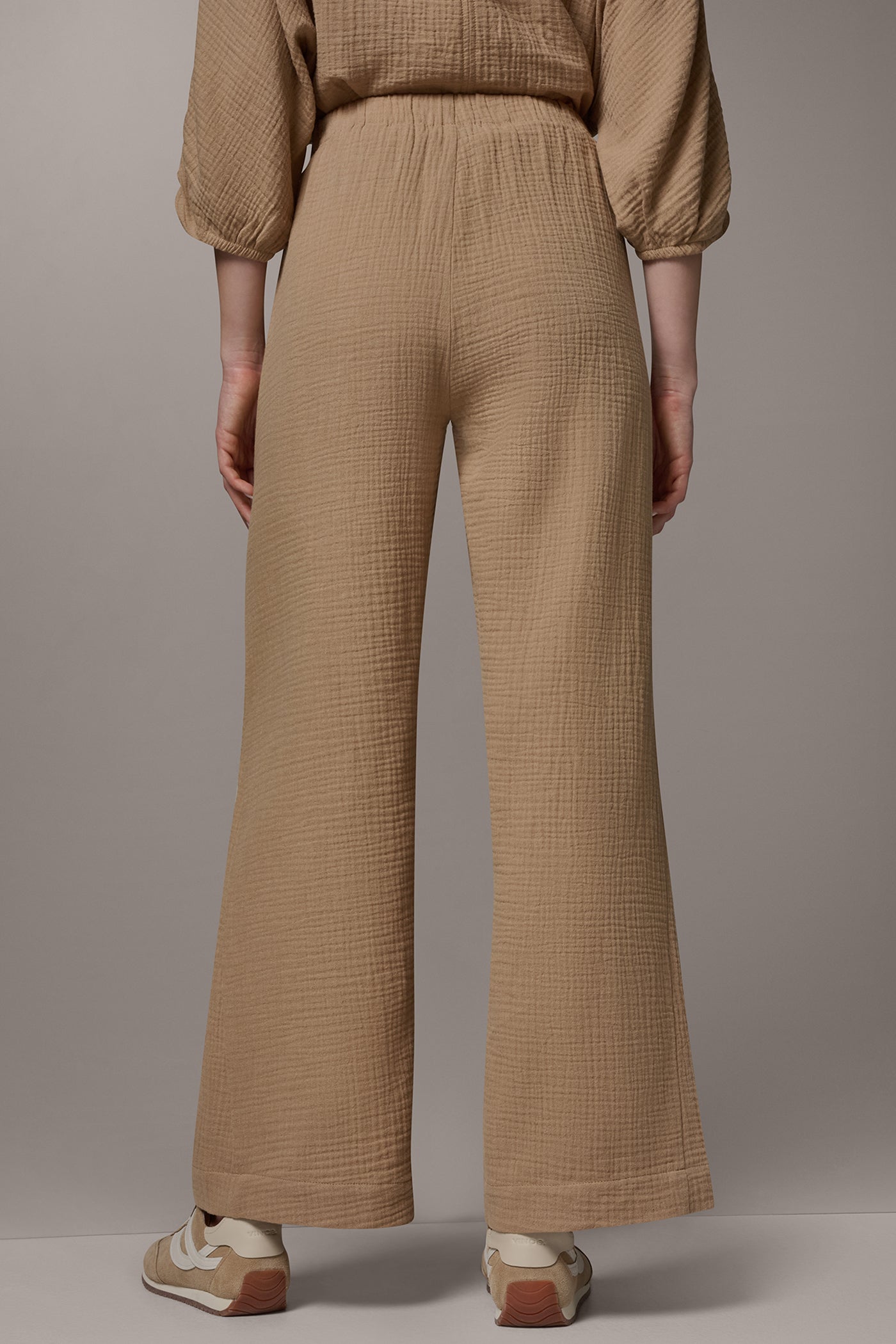 MID-RISE STRAIGHT-LEG PANT VIEW 3 | Included in discounts