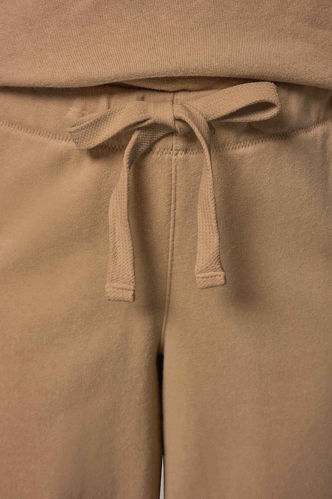 MID-RISE STRAIGHT-LEG CAPRI PANT VIEW 4 | Included in discounts