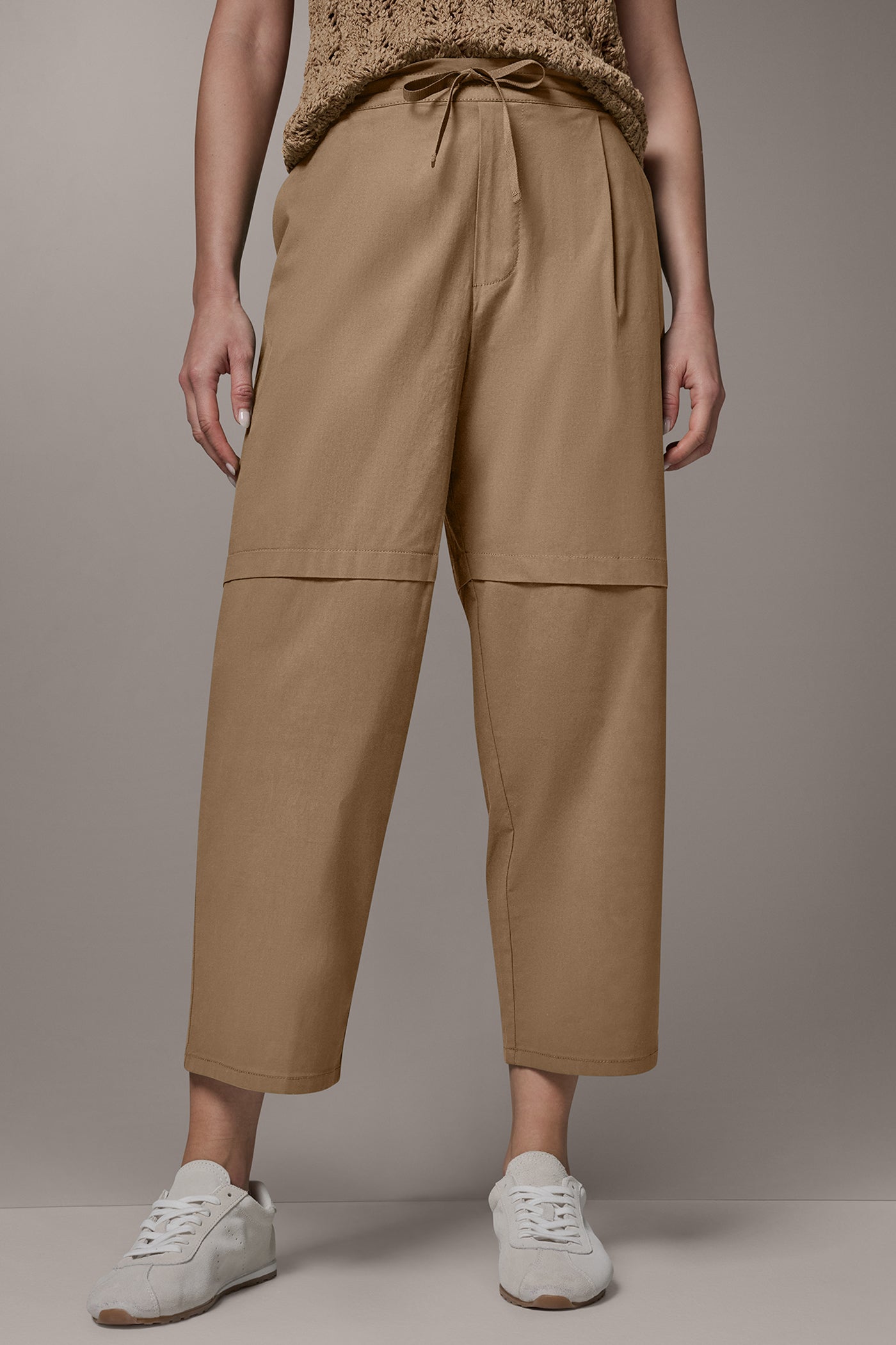 EXTRA HIGH-RISE CROPPED PANT