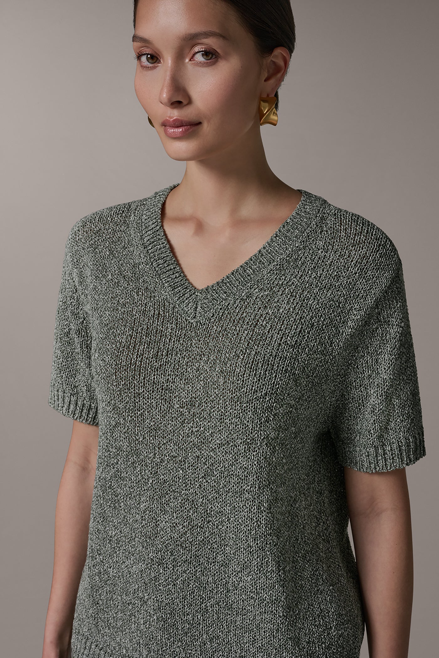 SHORT SLEEVE MÉLANGE EASY SWEATER VIEW 4 | Donna Karan Weekend Tops