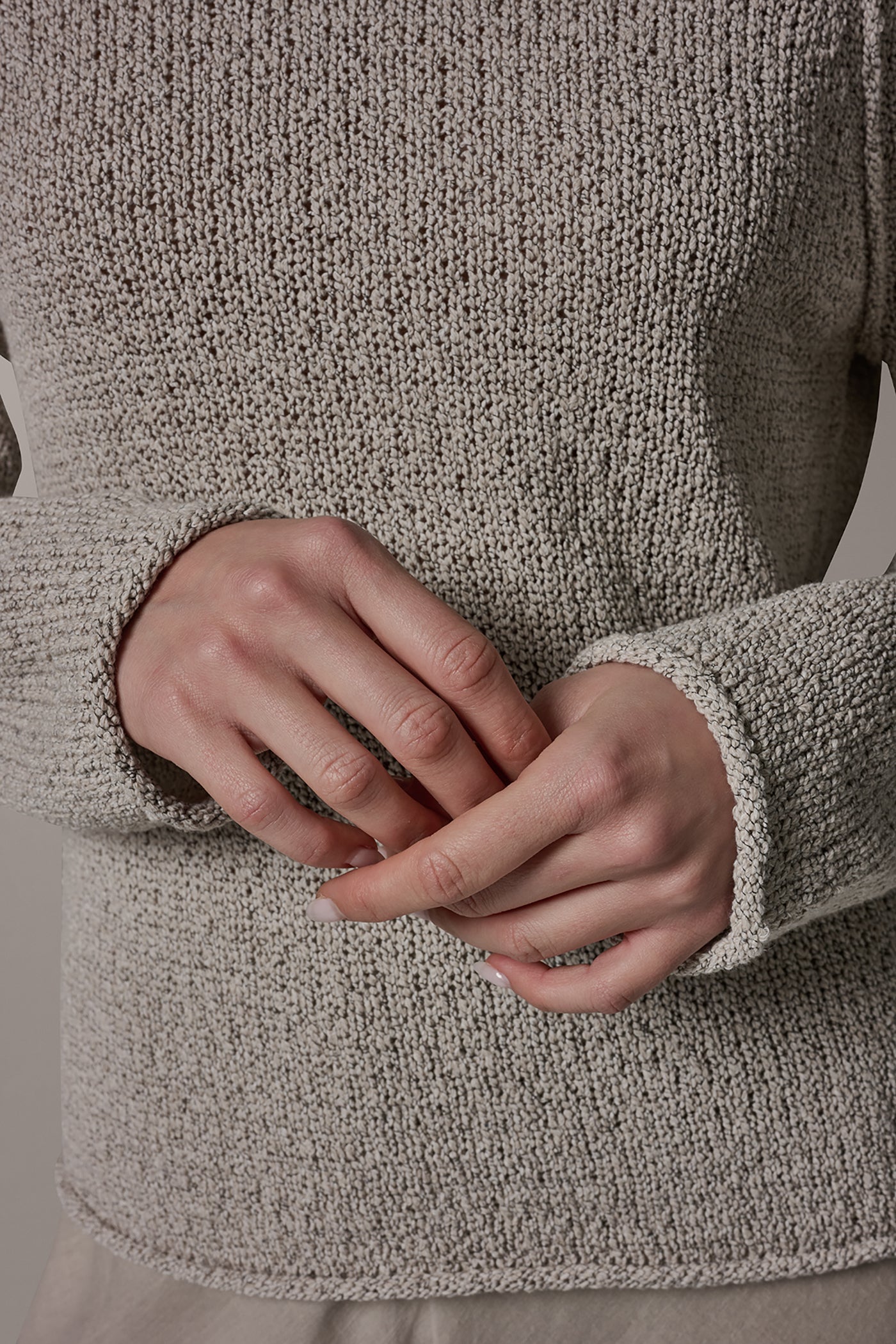 LONG SLEEVE EASY SWEATER VIEW 6 | Donna Karan Weekend Tops