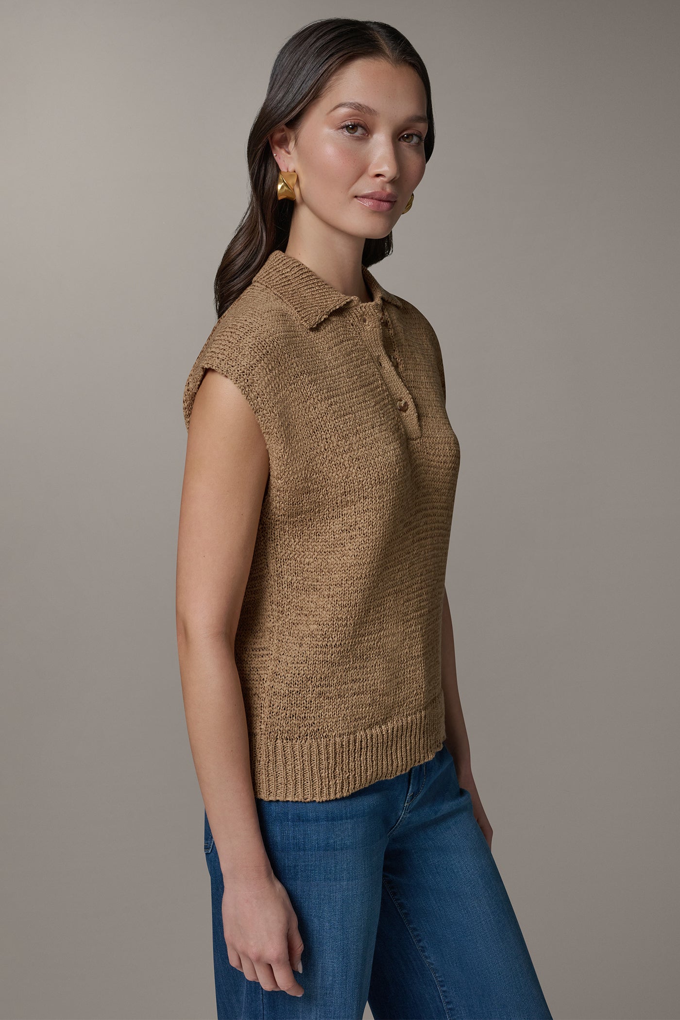 SLEEVELESS POLO SWEATER VIEW 3 | Clothing