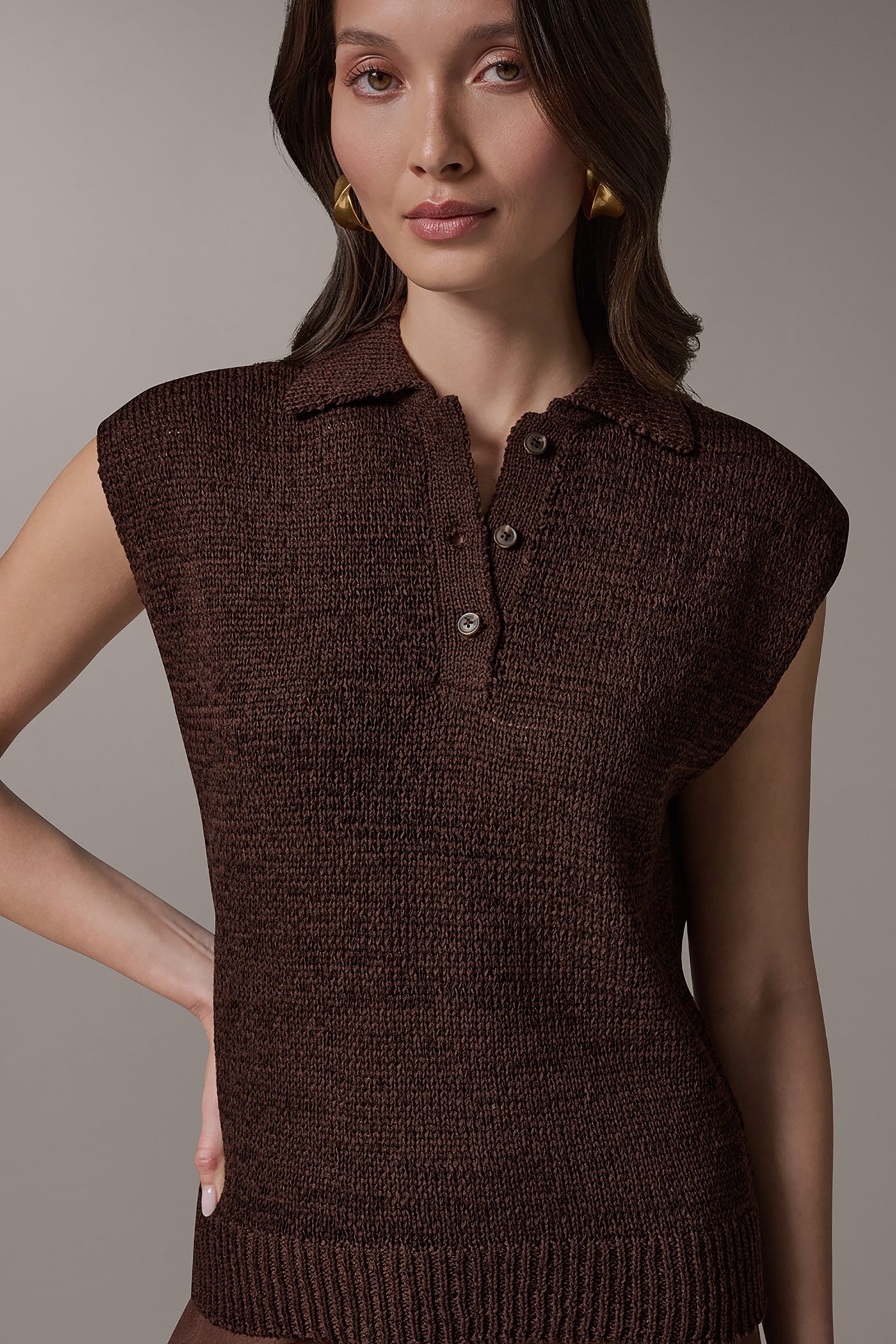 SLEEVELESS POLO SWEATER VIEW 5 | Clothing