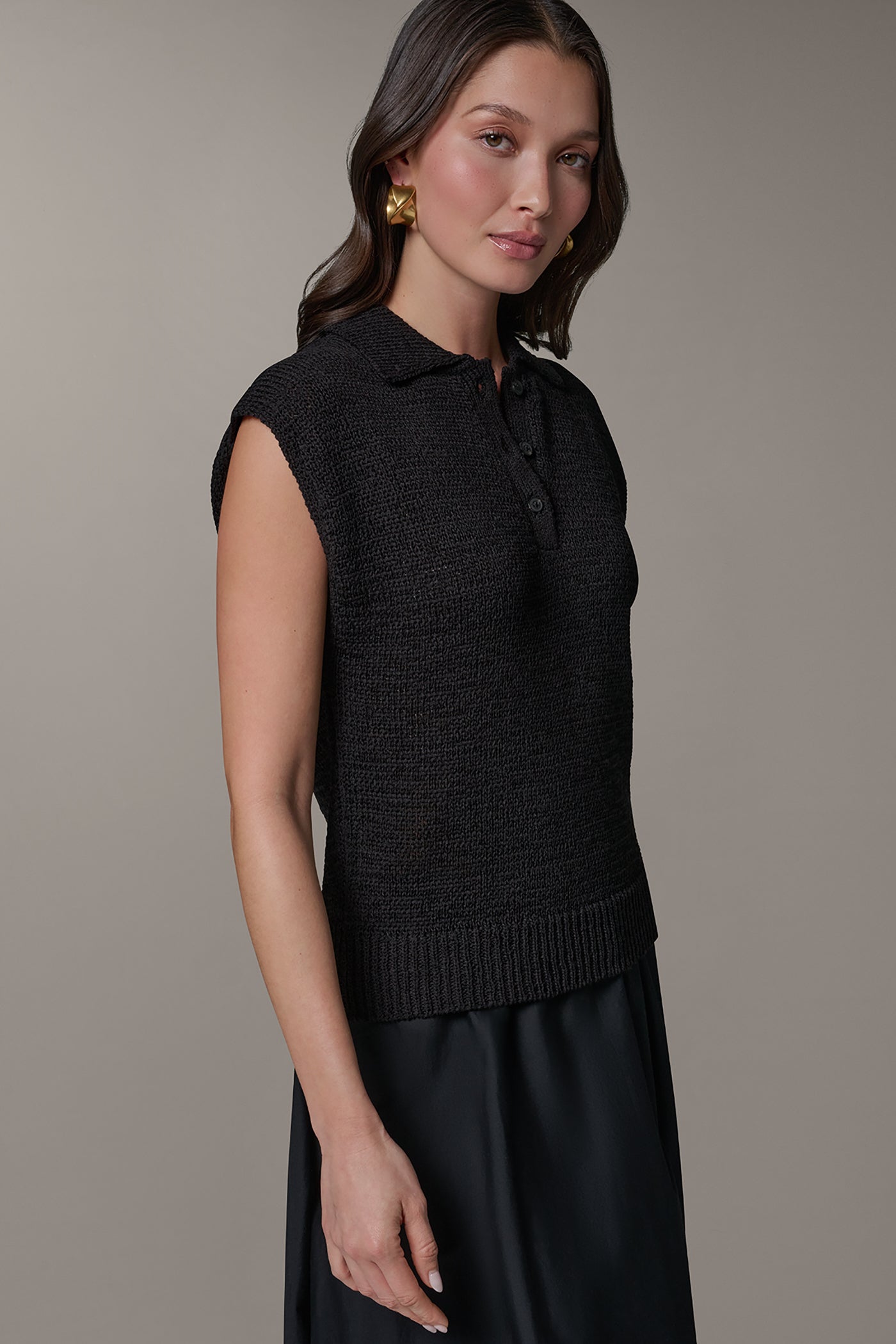 SLEEVELESS POLO SWEATER VIEW 3 | Clothing