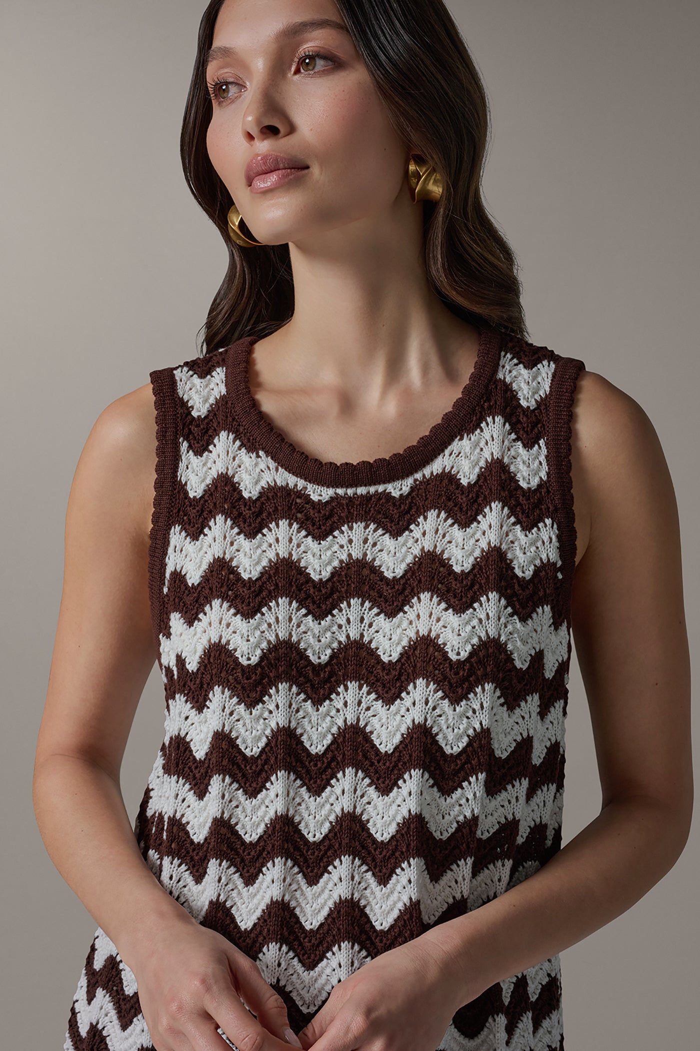 SLEEVELESS POINTELLE STRIPE SWEATER VIEW 4