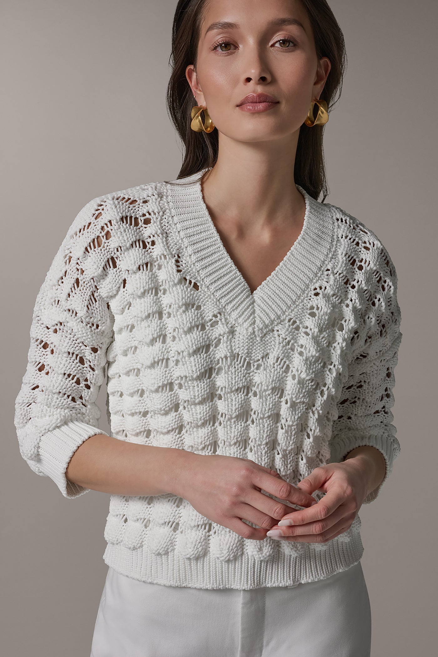 V-NECK 3/4 SLEEVE SWEATER VIEW 4