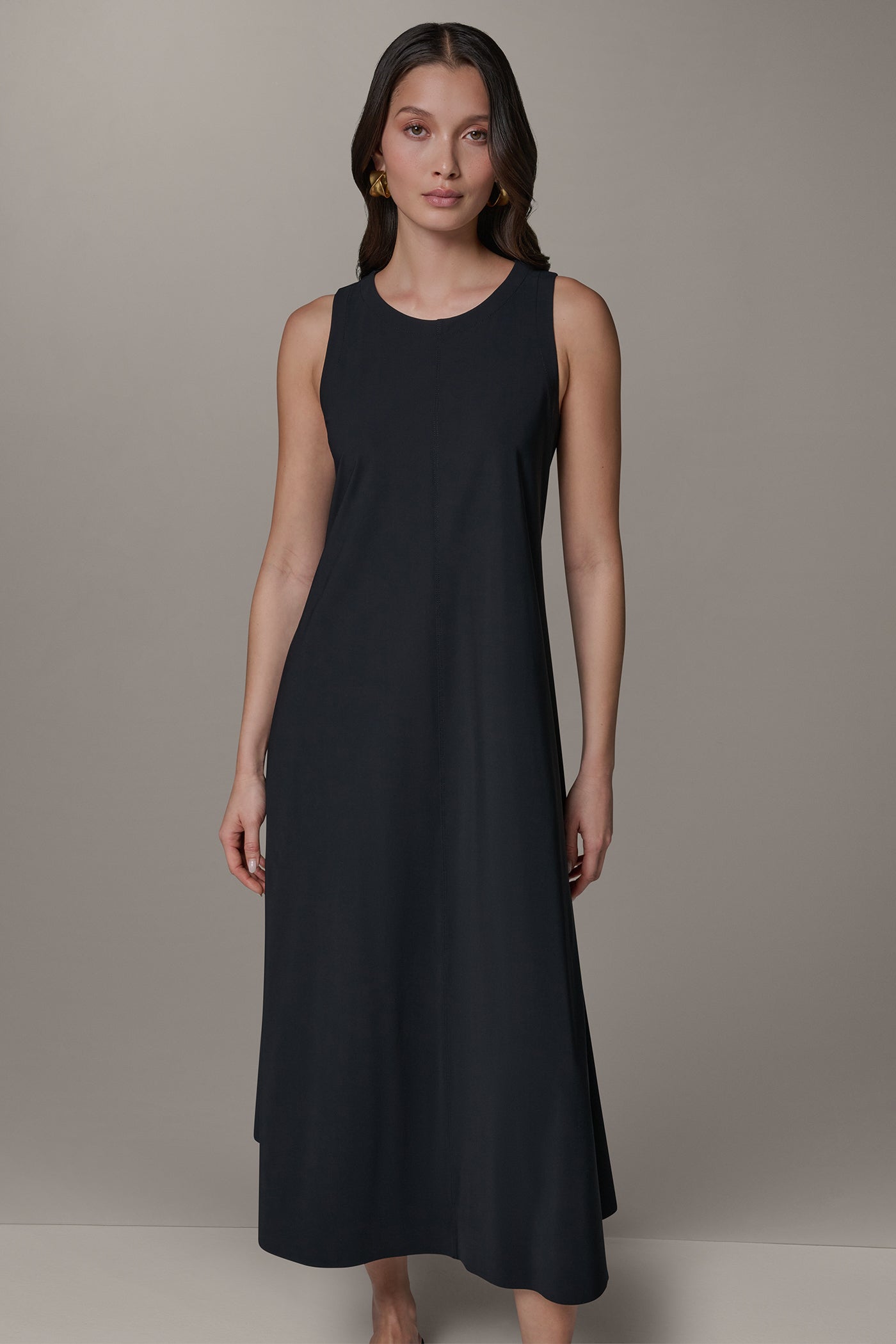 SLEEVELESS MIDI DRES VIEW 6 | Casual Collection