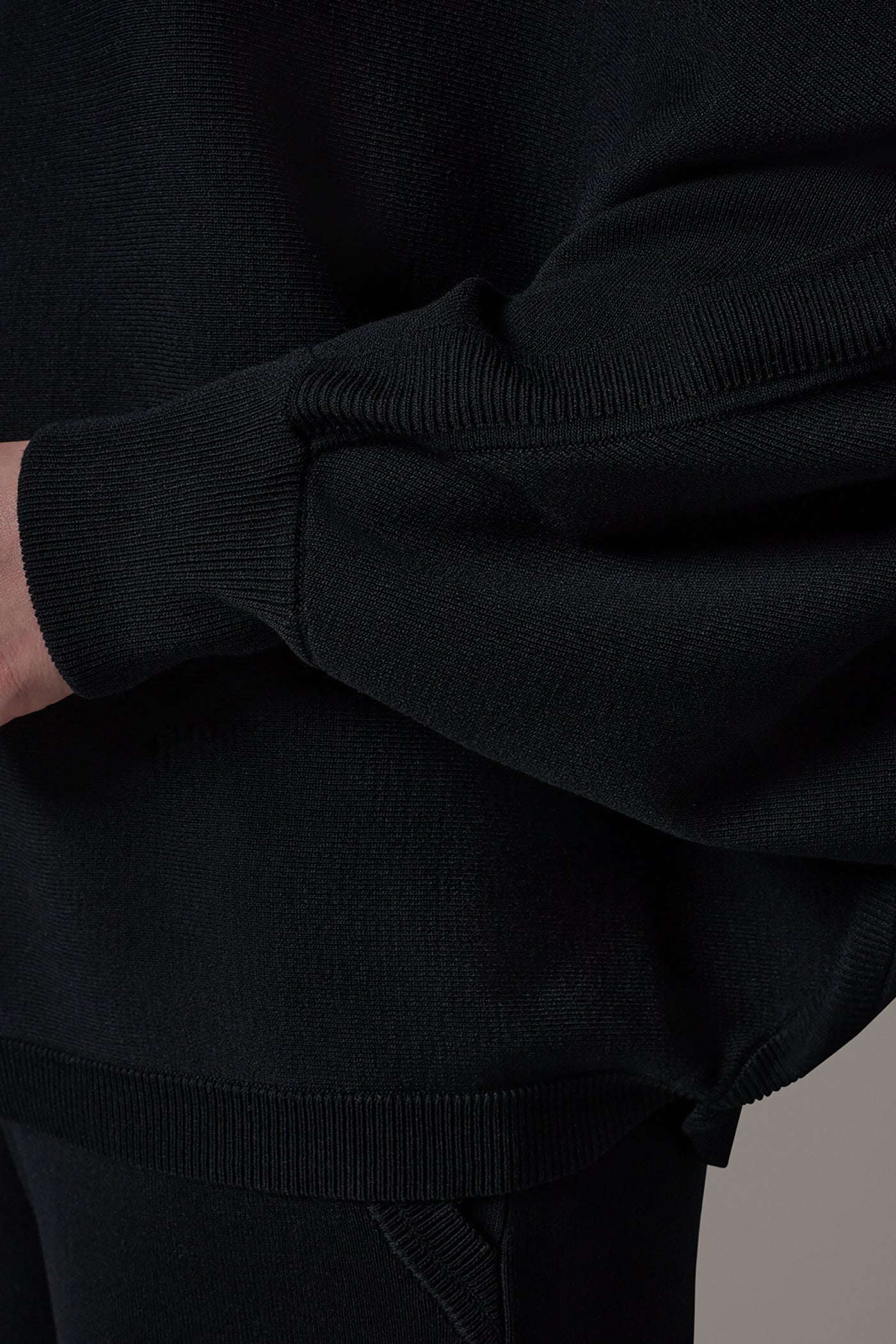 LONG DOLMAN SLEEVE SWEATER VIEW 5 | New Arrivals