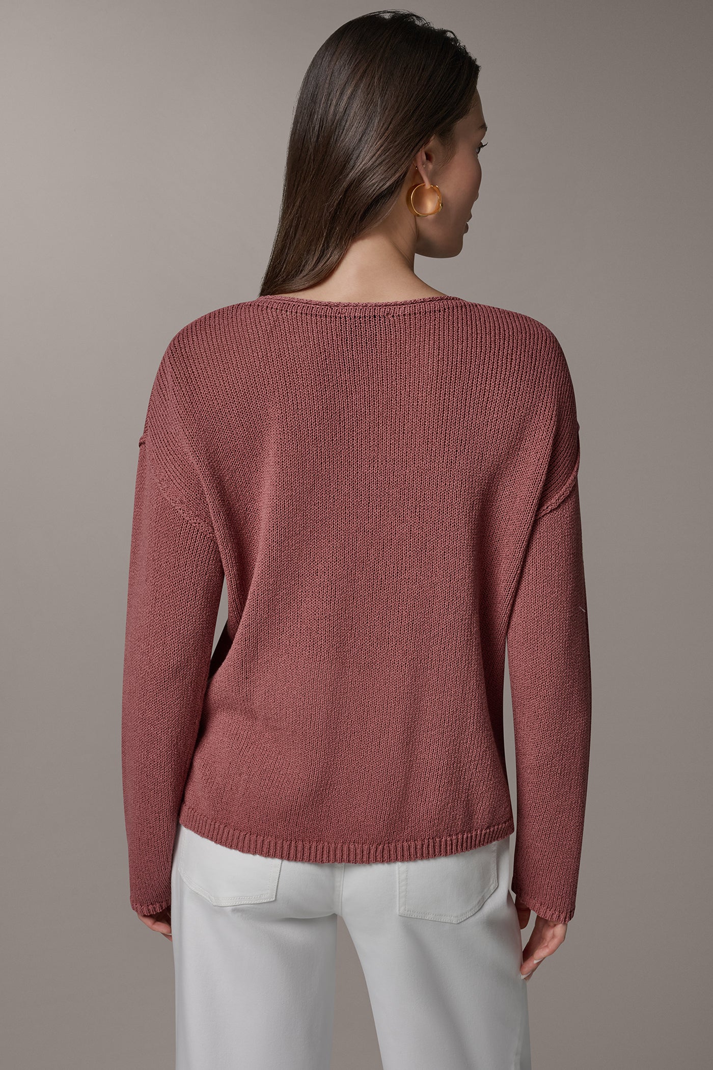 LONG SLEEVE ROLLED V-NECK SWEATER | View 2 | Donna Karan Weekend Tops