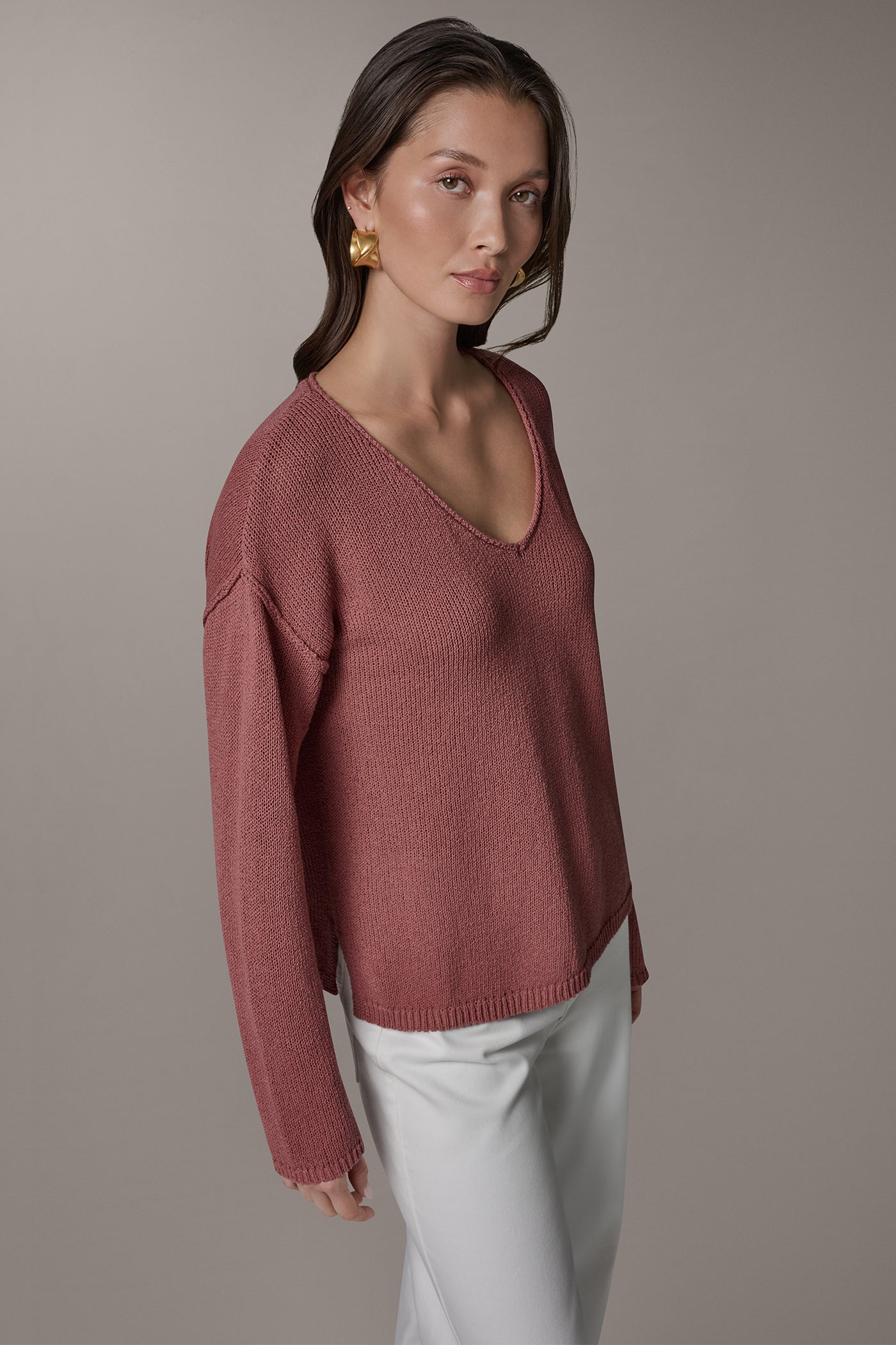 LONG SLEEVE ROLLED V-NECK SWEATER VIEW 3 | Donna Karan Weekend Tops