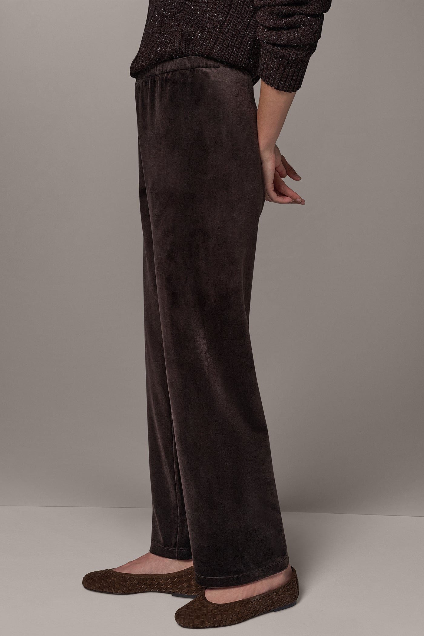 MID-RISE VELOUR WIDE-LEG PULL-ON PANT VIEW 3