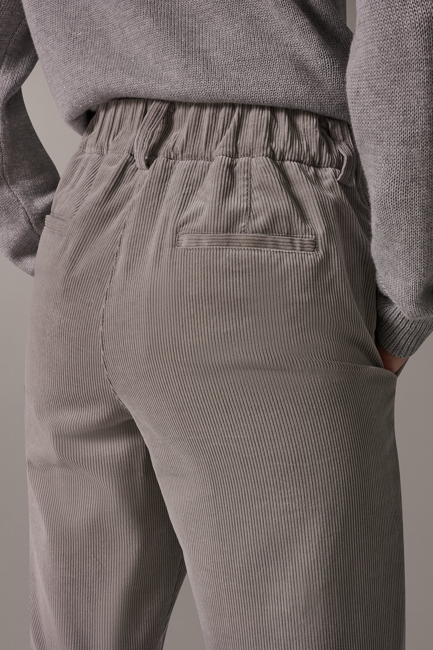 MID-RISE CORDUROY ANKLE PANT VIEW 5