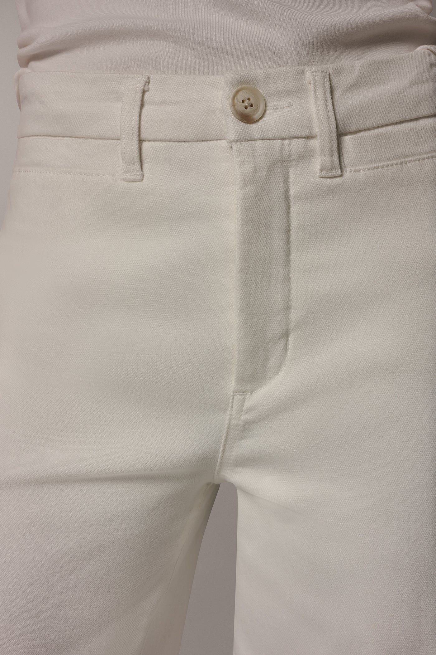 THE DONNA HIGH-RISE WIDE-LEG JEAN VIEW 4