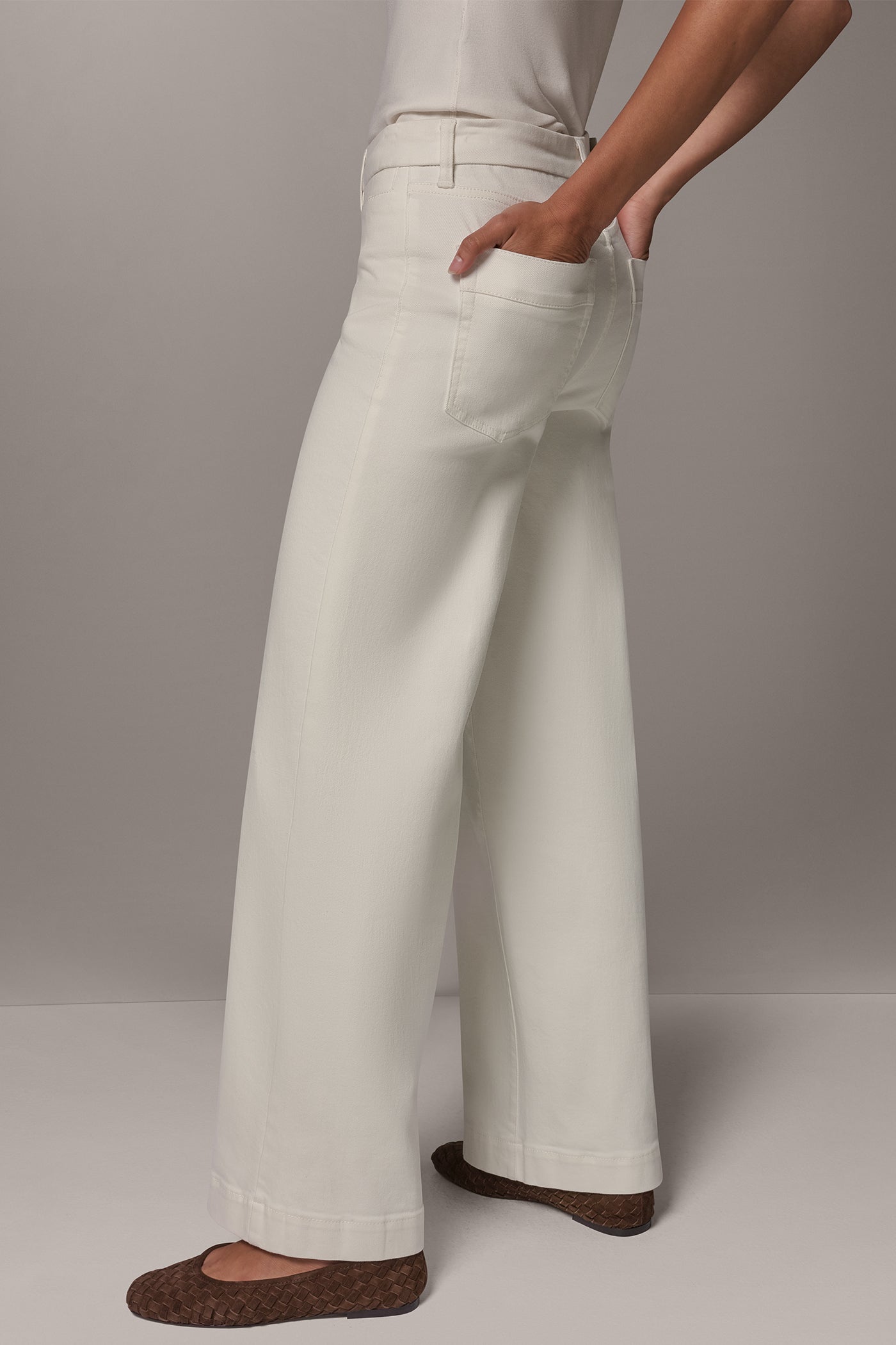 THE DONNA HIGH-RISE WIDE-LEG JEAN VIEW 3
