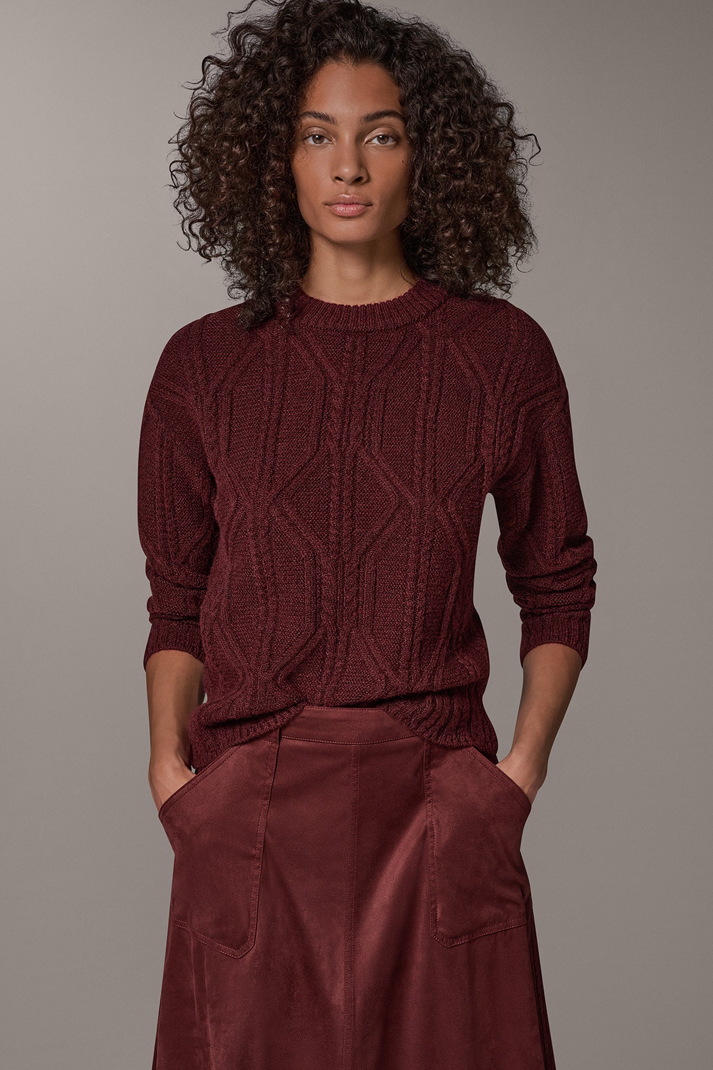 CABLE KNIT SWEATER