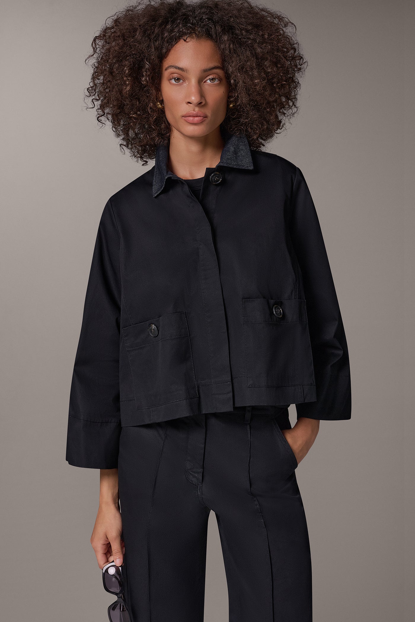 BELL SLEEVE TRAPEZE JACKET VIEW 8