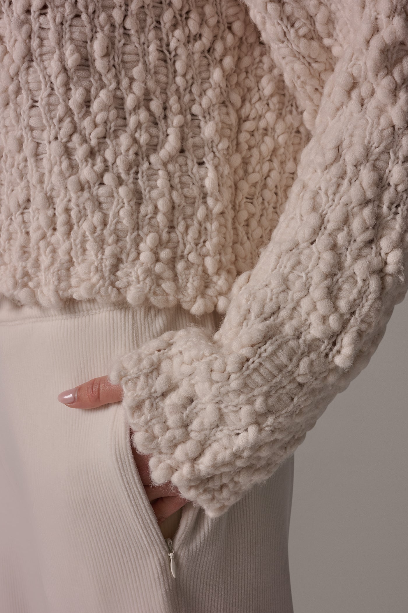 CROPPED WOOL BLEND SWEATER VIEW 5