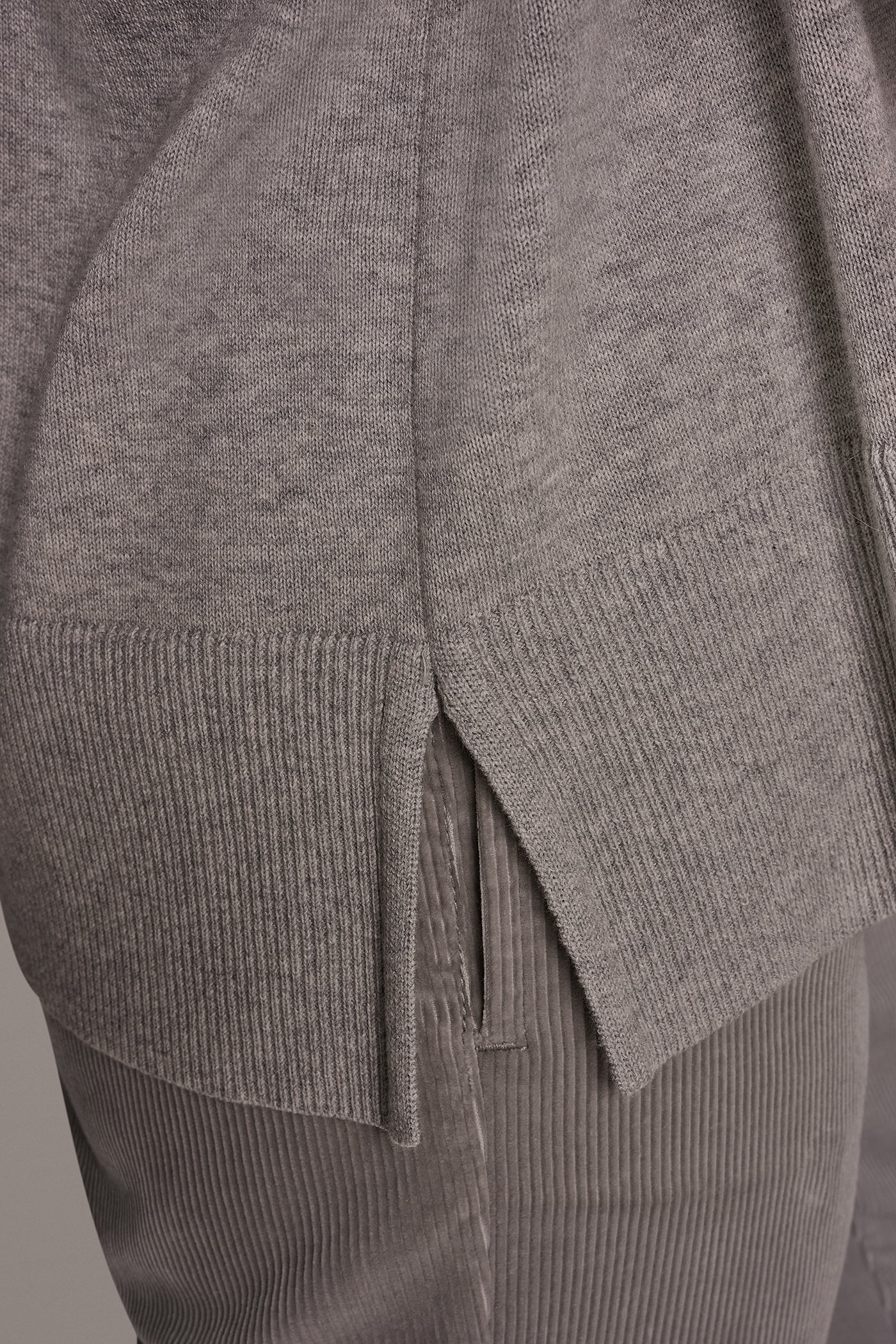 FUNNEL NECK CONTRAST TRIM SWEATER VIEW 5