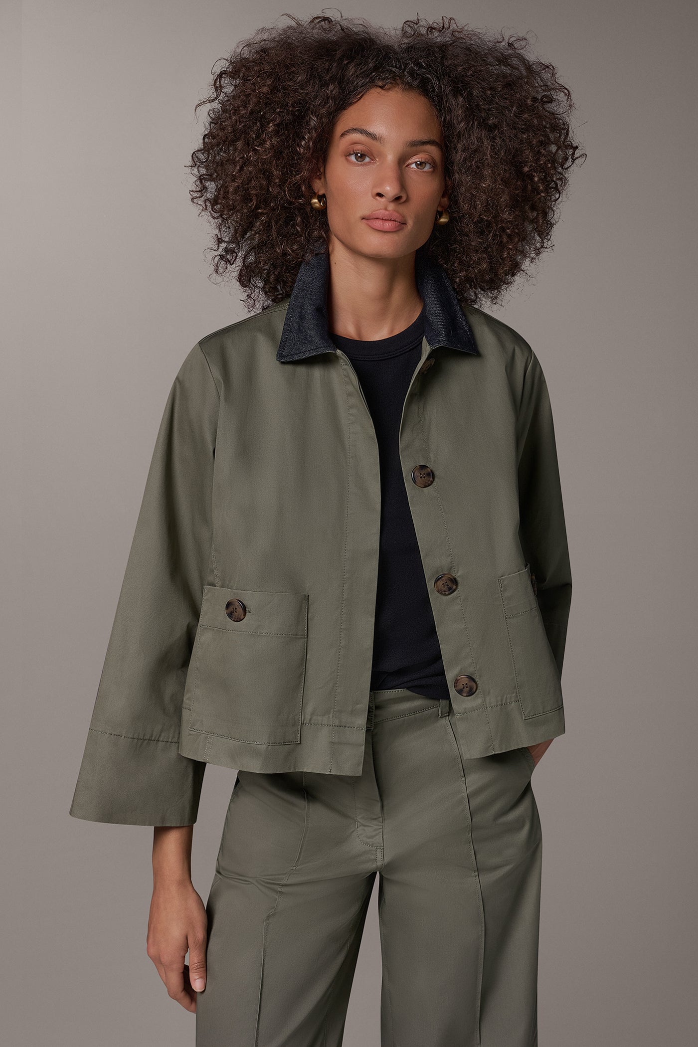 BELL SLEEVE TRAPEZE JACKET VIEW 9