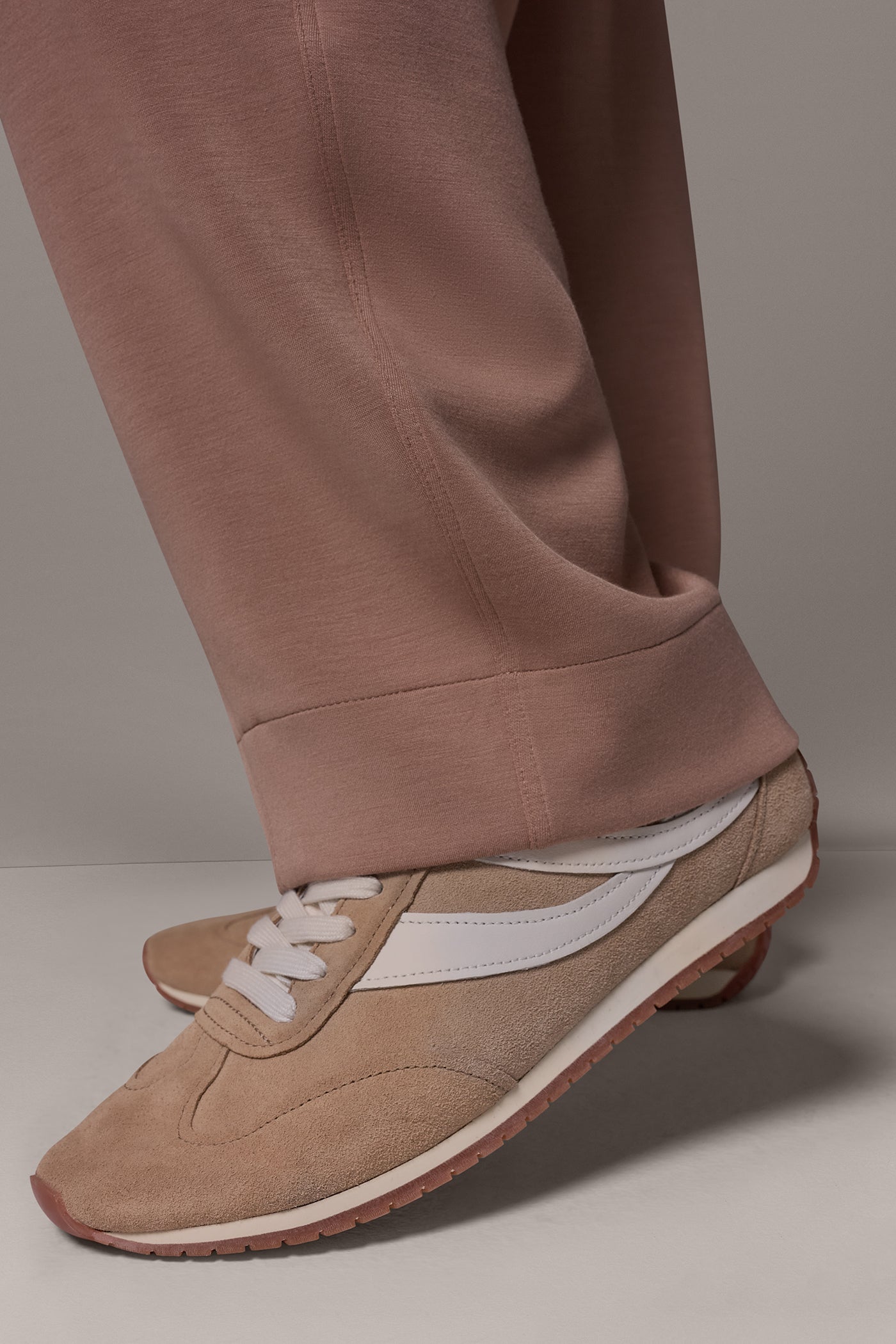 JET SETTER BARREL LEG PANT VIEW 6