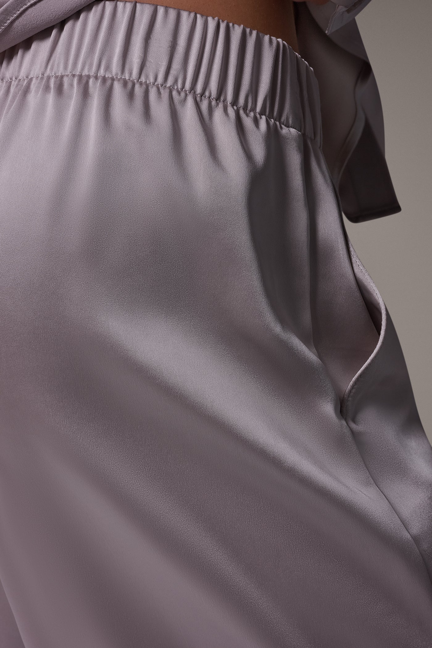 MID-RISE WIDE-LEG ANKLE PANT VIEW 5