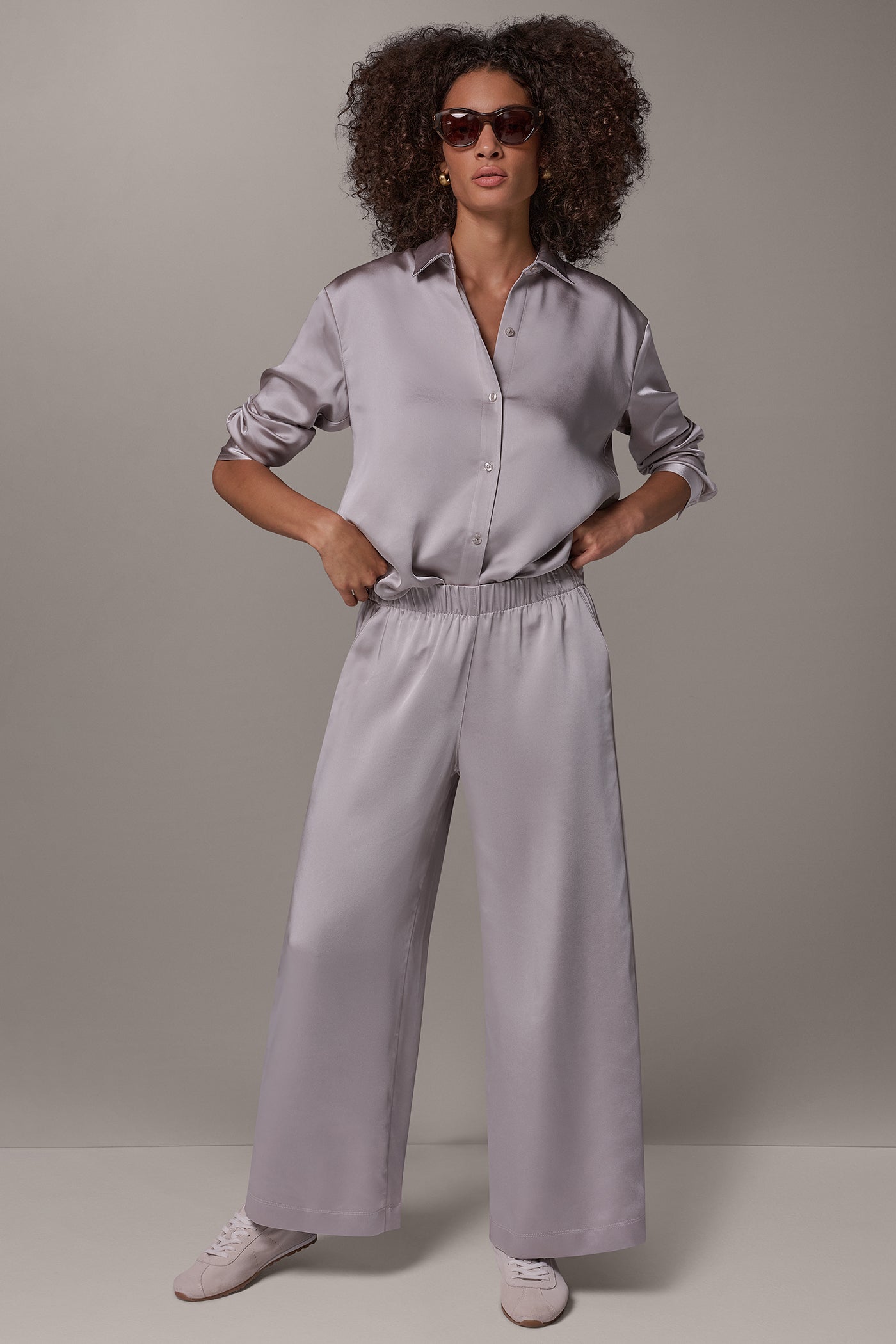 MID-RISE WIDE-LEG ANKLE PANT VIEW 6