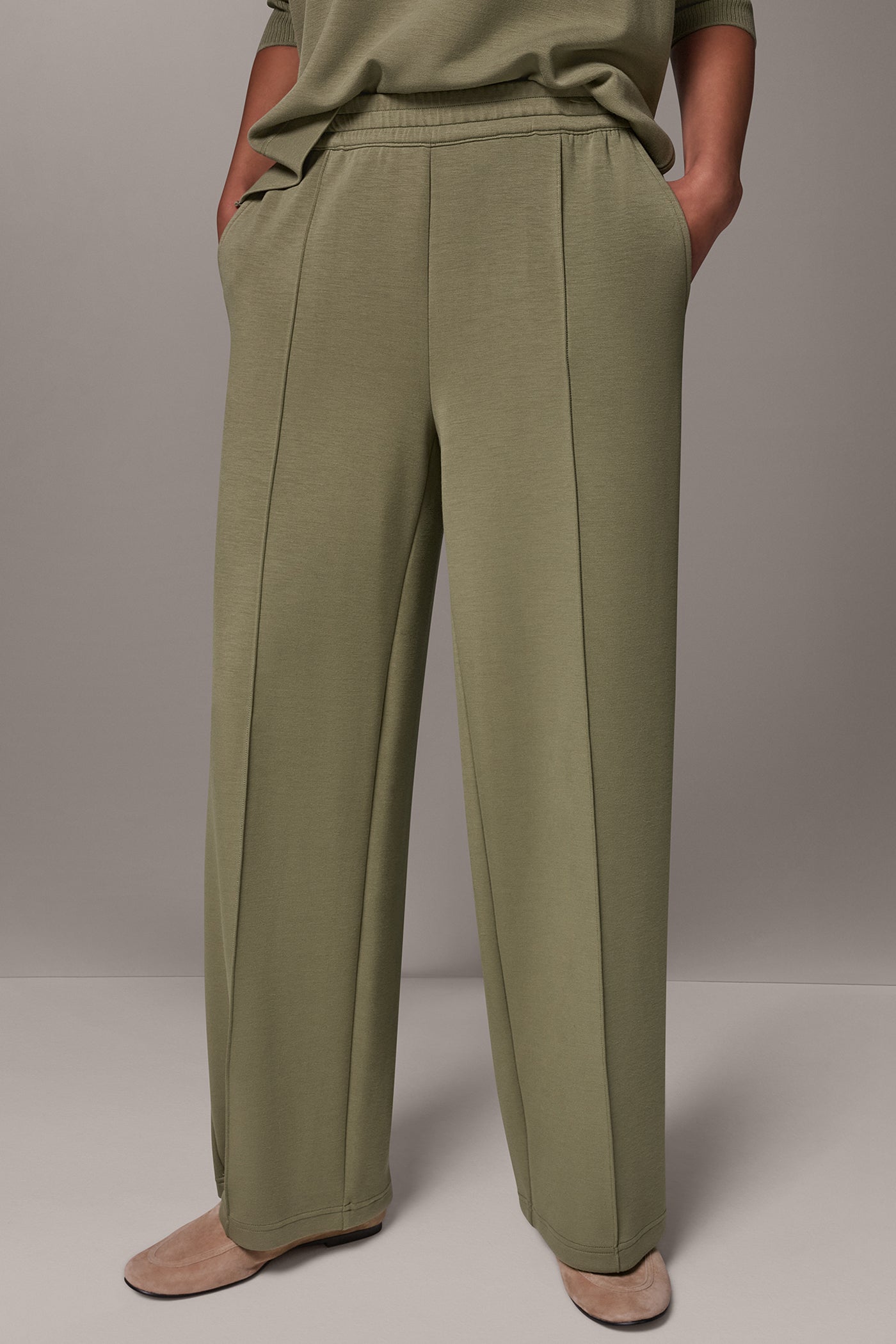 JET SETTER MID-RISE PINTUCK PANT VIEW 1