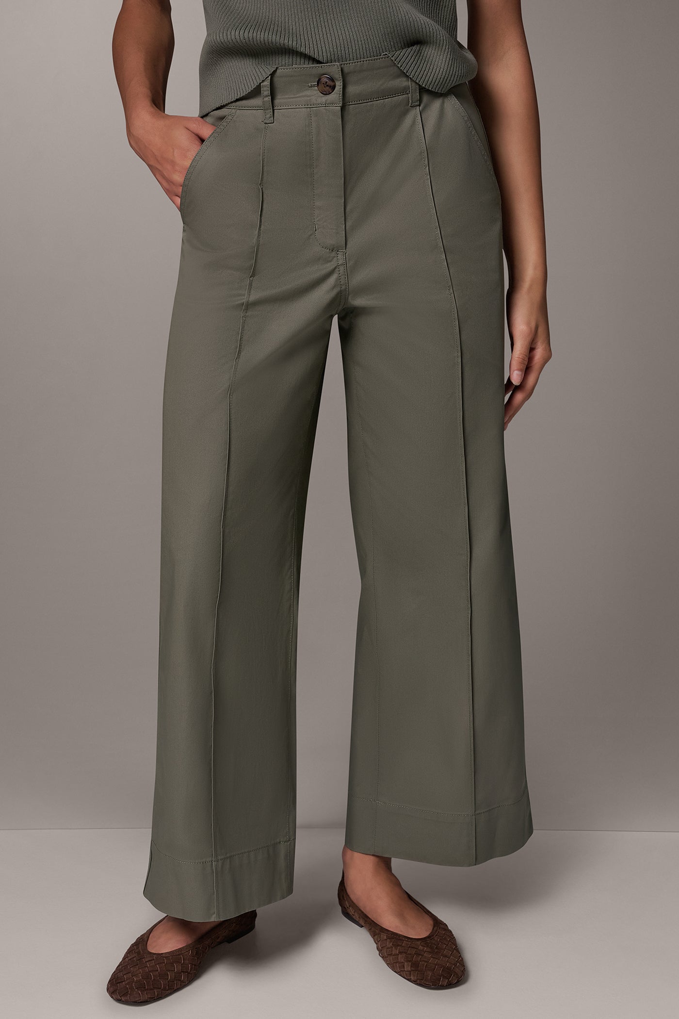 TWILL MID RISE PIN TUCK PANT VIEW 1
